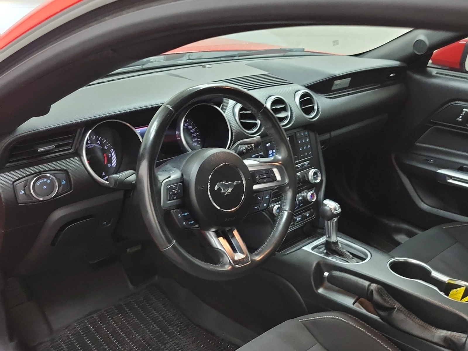 Ford Mustang ECOBOOST * * CARFAX * * АВТО КРЕДИТ * *  - изображение 9