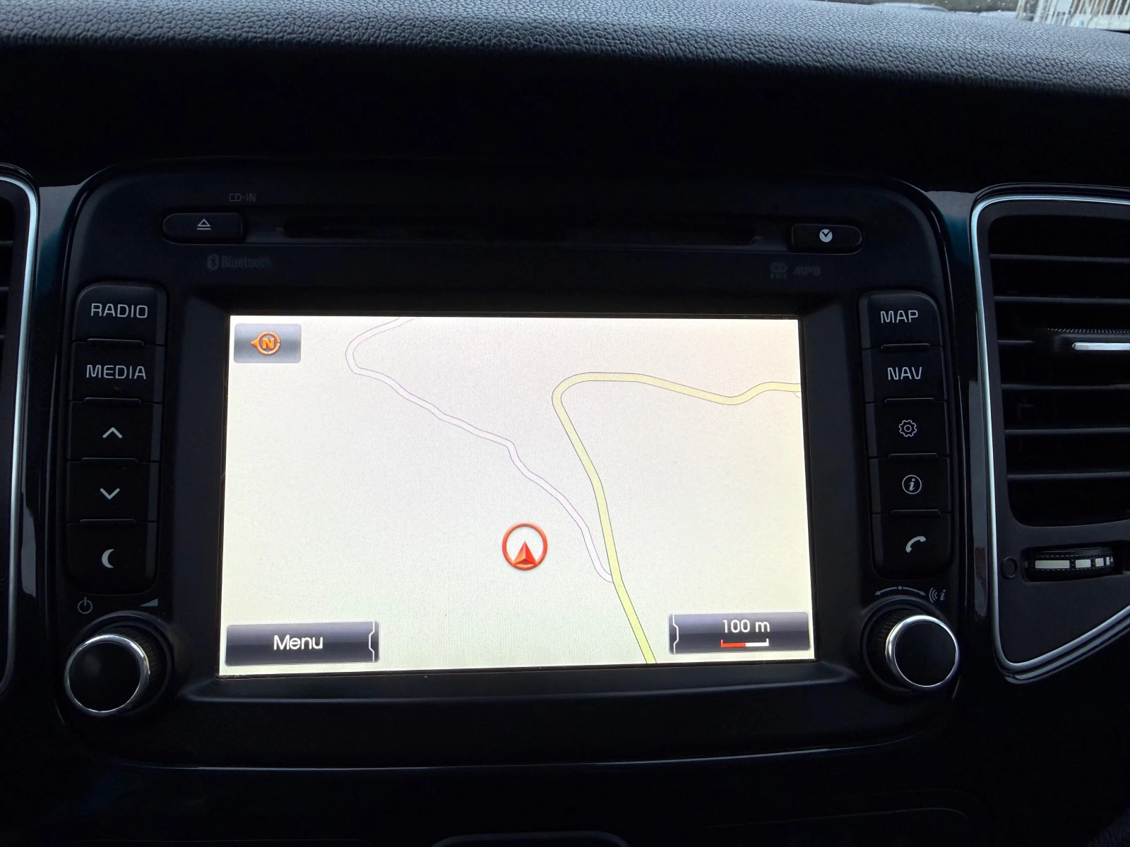 Kia Carens 1.7 NAVI 7   | Mobile.bg   8