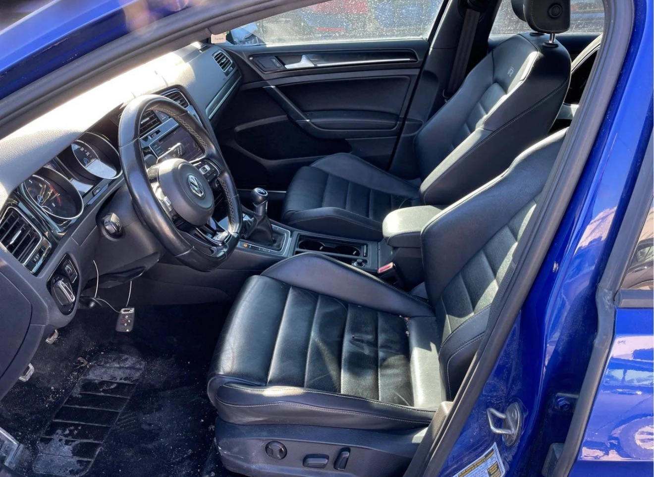 VW Golf * R* CARFAX *    | Mobile.bg   7