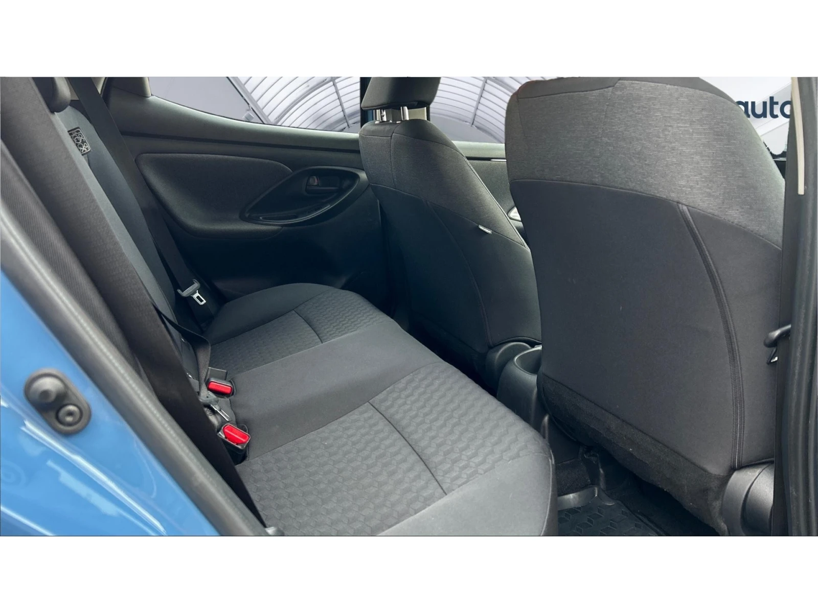 Toyota Yaris 1.5i M/T, ������� ������ �� 333 ��. | Mobile.bg � ����������� 12