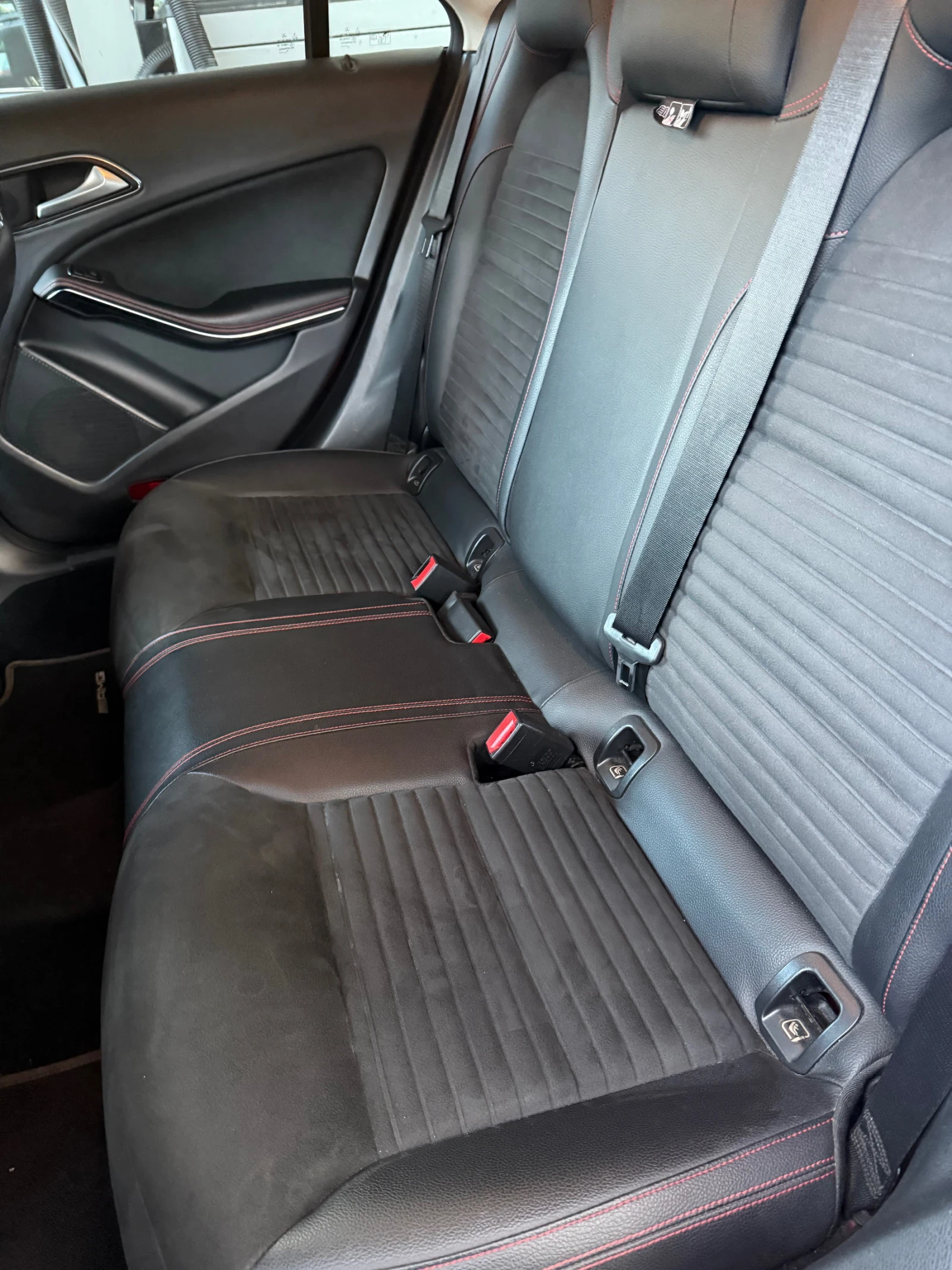 Mercedes-Benz CLA  - изображение 6