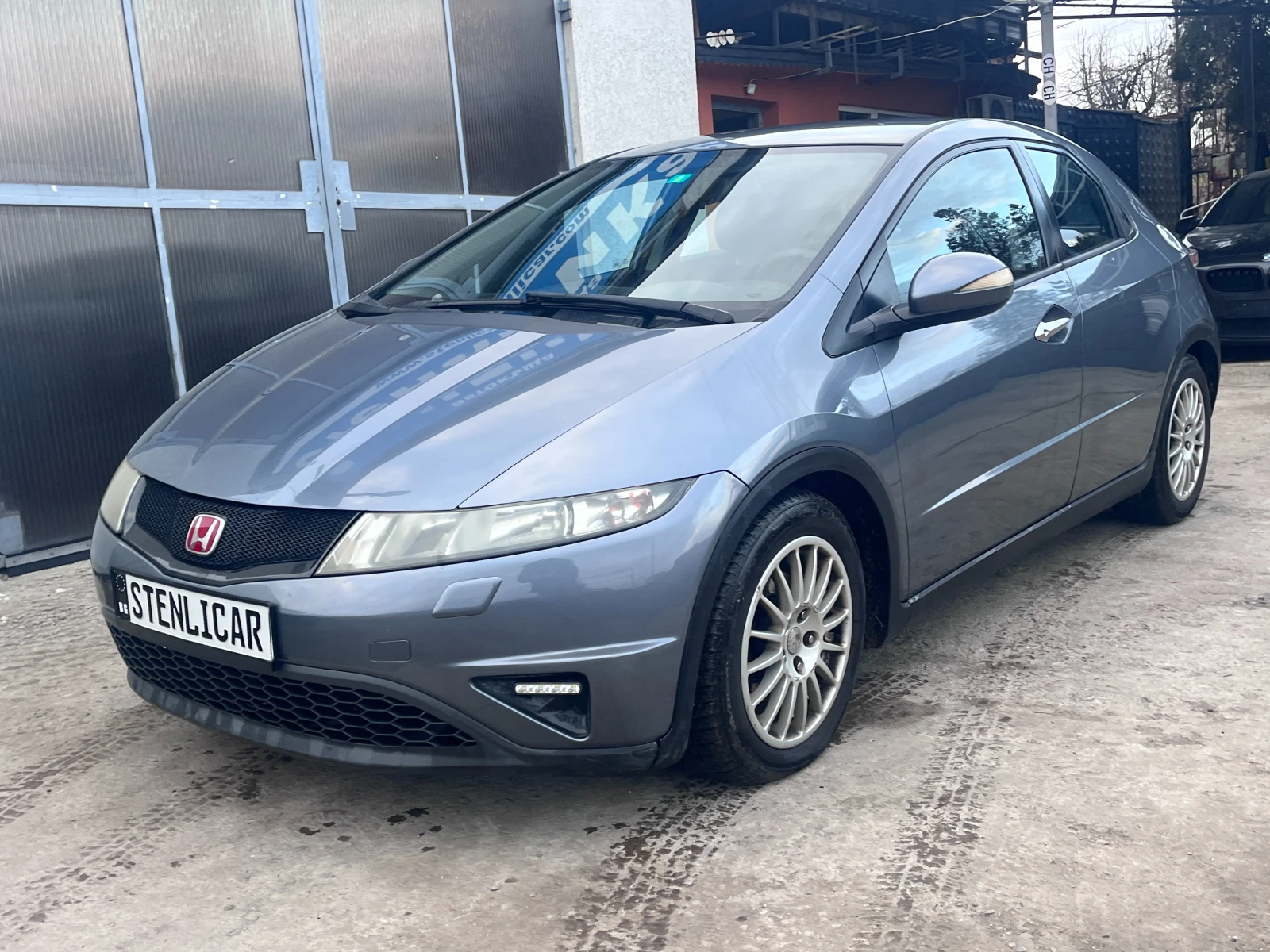 Honda Civic 1.8i-АВТОМАТИК - изображение 3