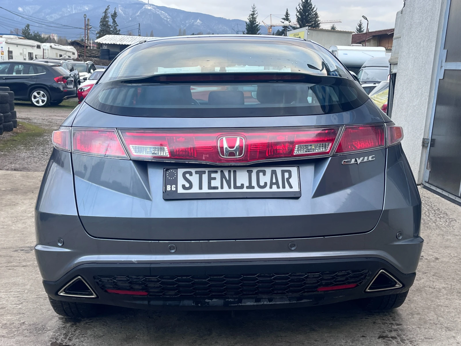 Honda Civic 1.8i-АВТОМАТИК - изображение 7