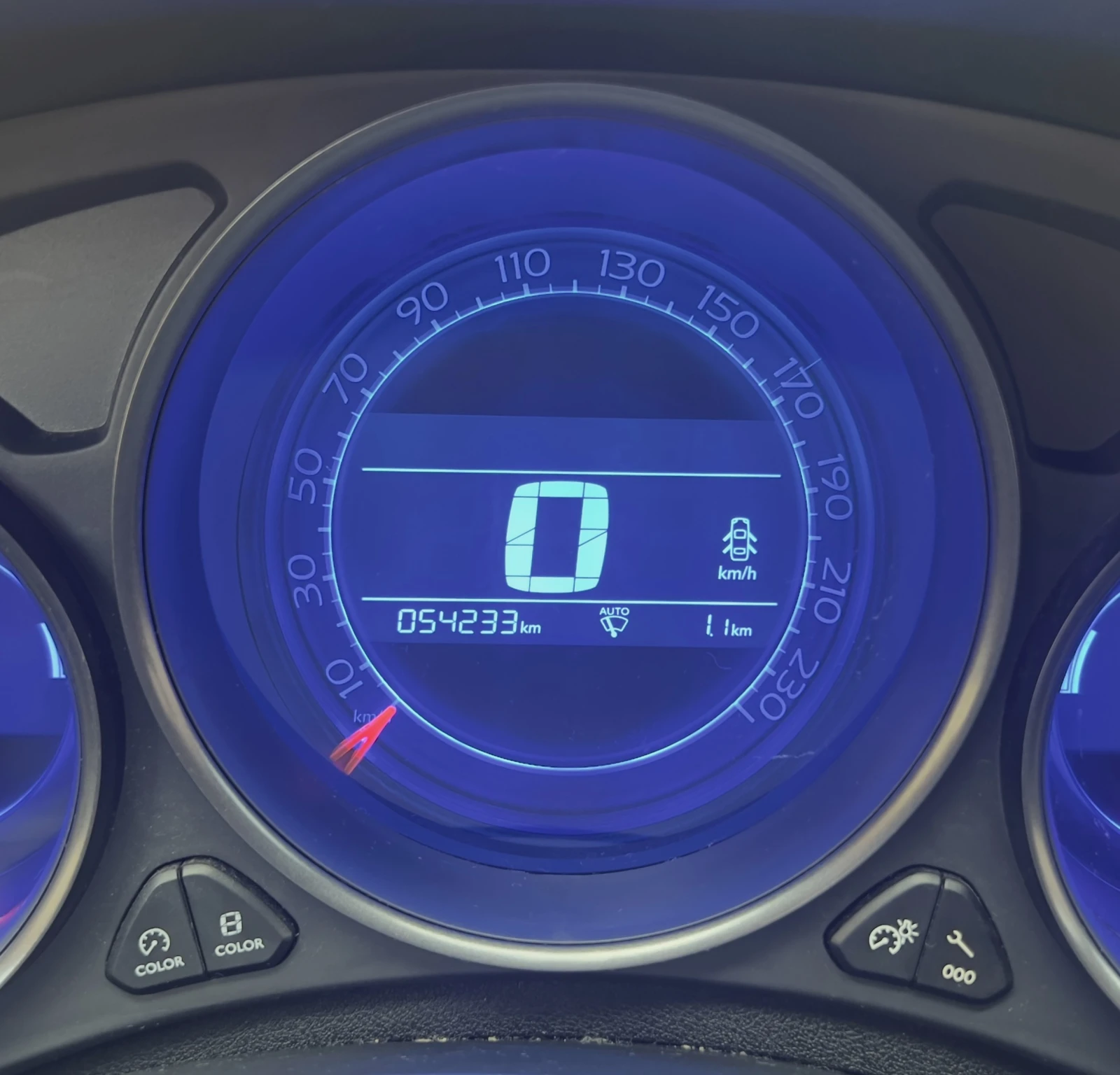 Citroen C4 1.2 PureTech 12/2016, снимка 13 - Автомобили и джипове - 53525374