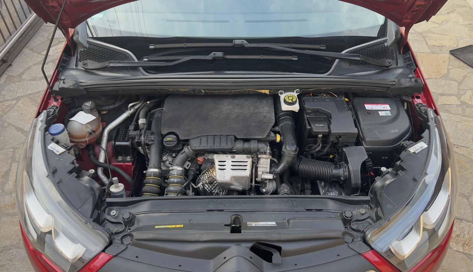 Citroen C4 1.2 PureTech 12/2016, снимка 16 - Автомобили и джипове - 53525374