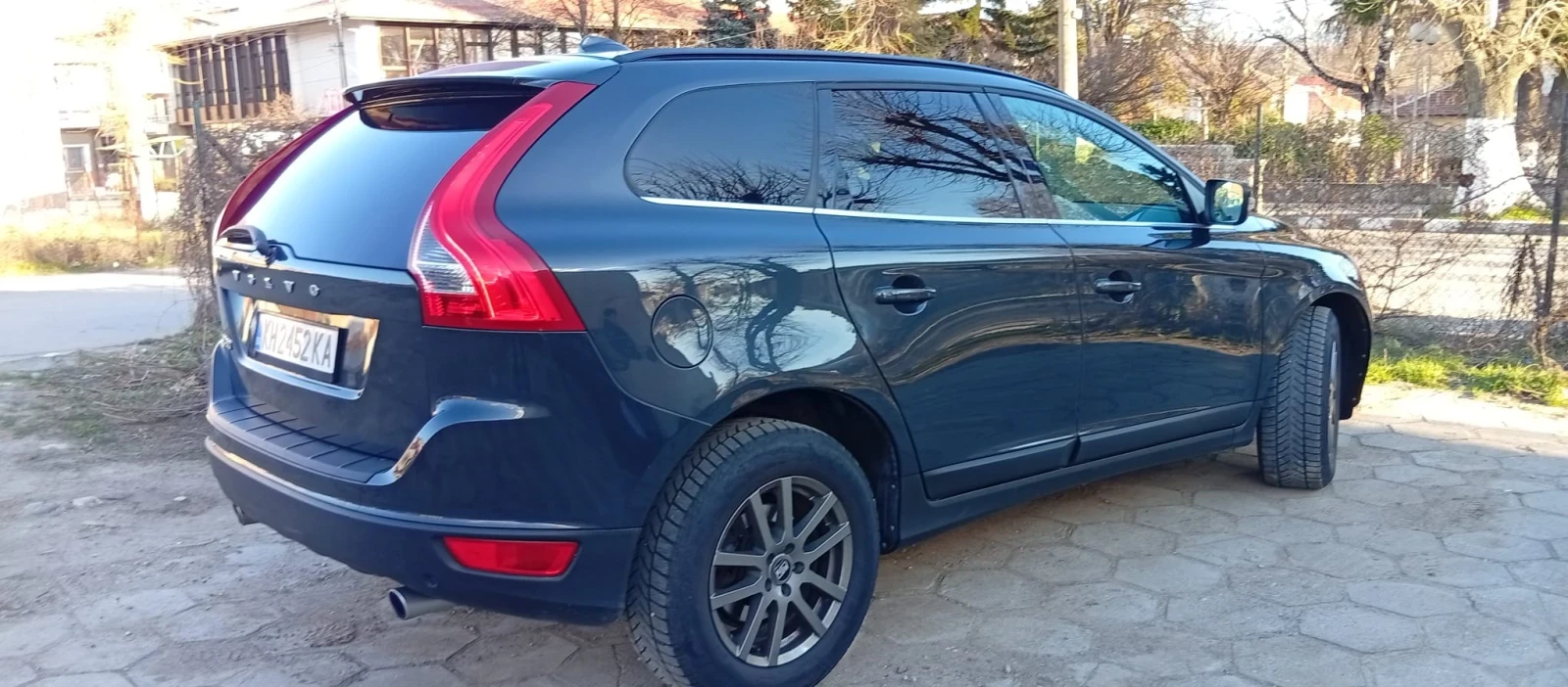 Volvo XC60 2, 4 Дизел, 4* 4, ШВЕЙЦАРИЯ, снимка 4 - Автомобили и джипове - 53638967