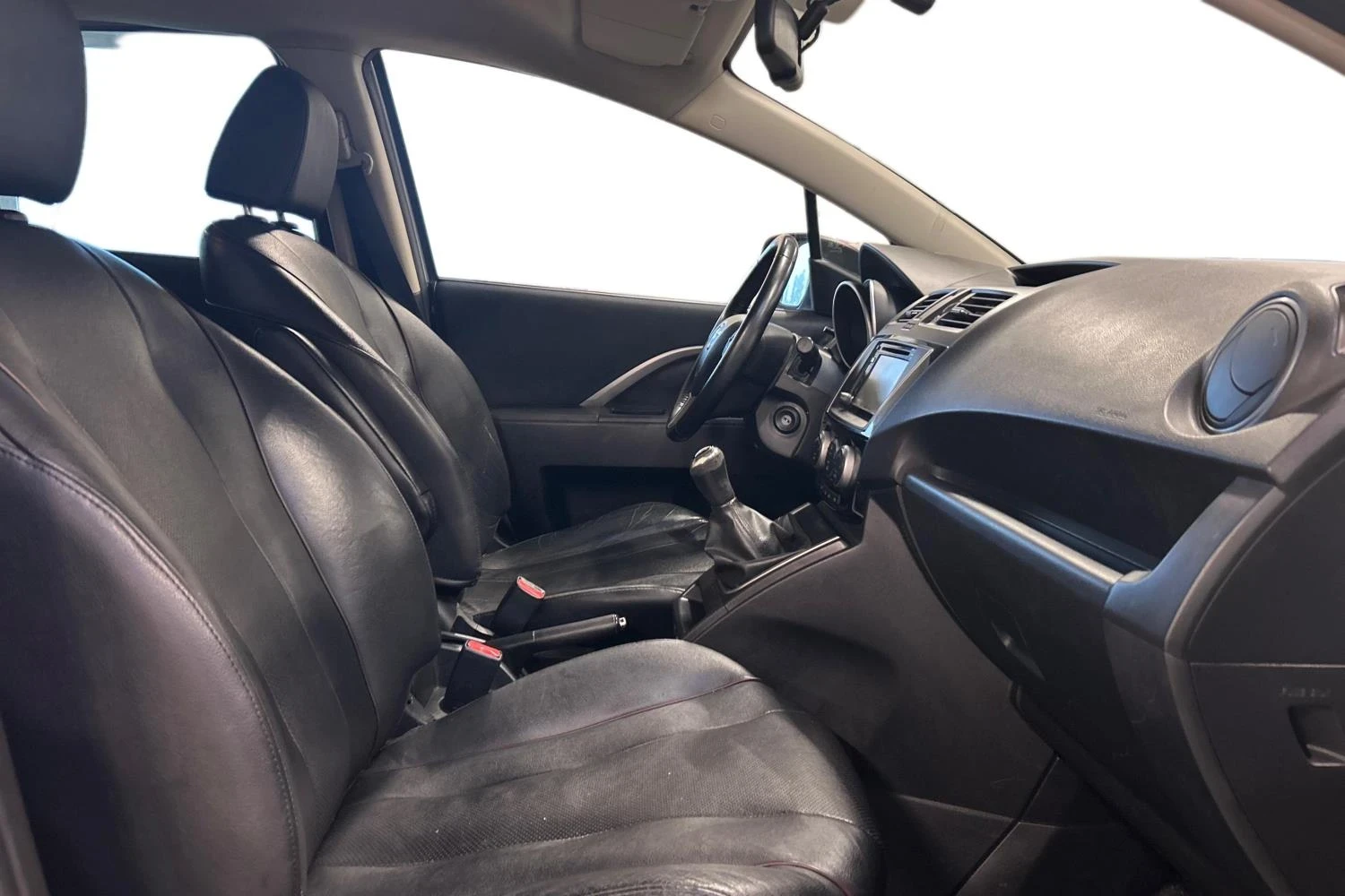 Mazda 5 1, 6 D, 7 места, ВНОС ШВЕЦИЯ  - изображение 9