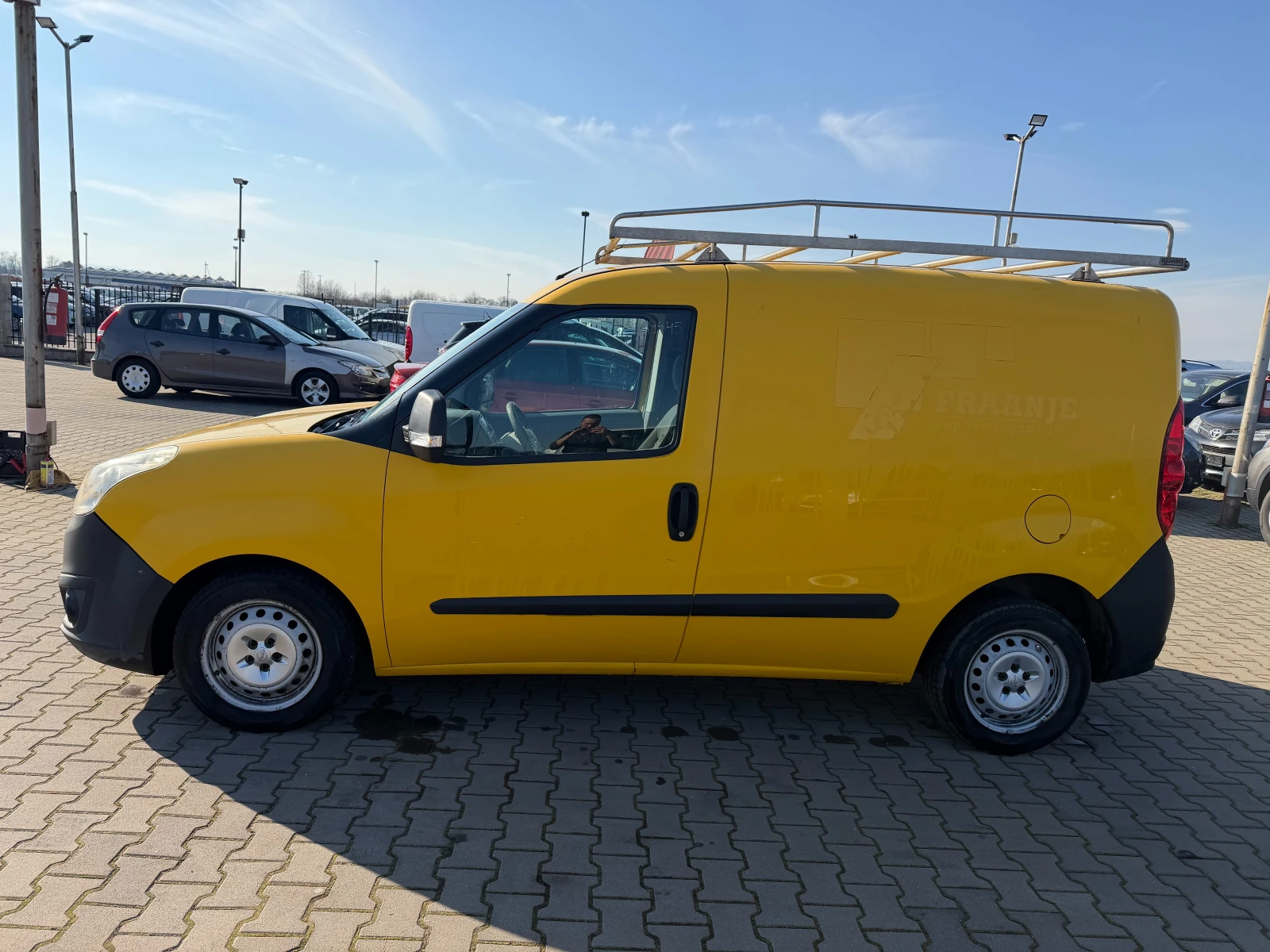 Opel Combo 1.3CDTI EURO 5 - изображение 9