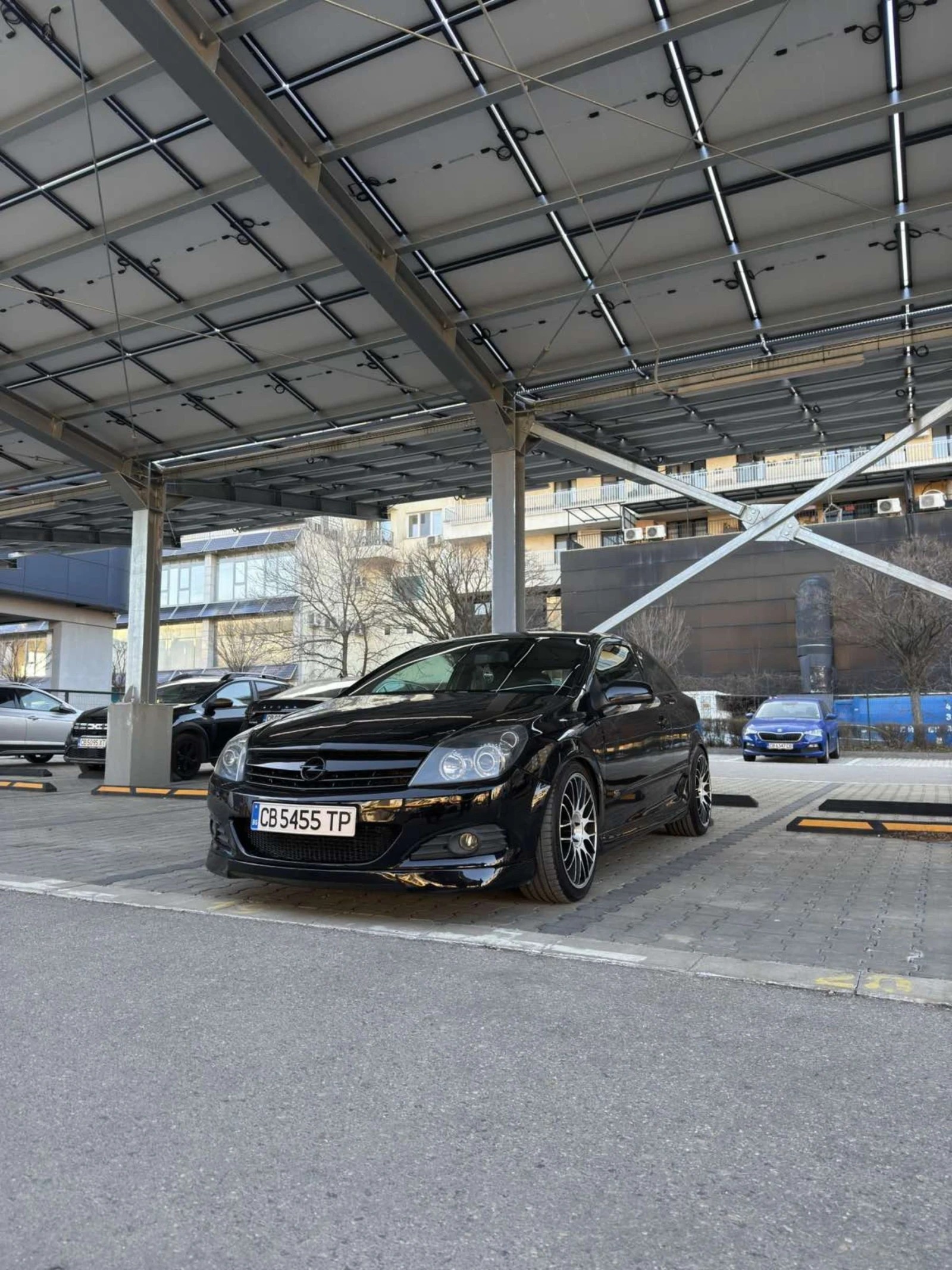 Opel Astra H GTC, снимка 2 - Автомобили и джипове - 53841267