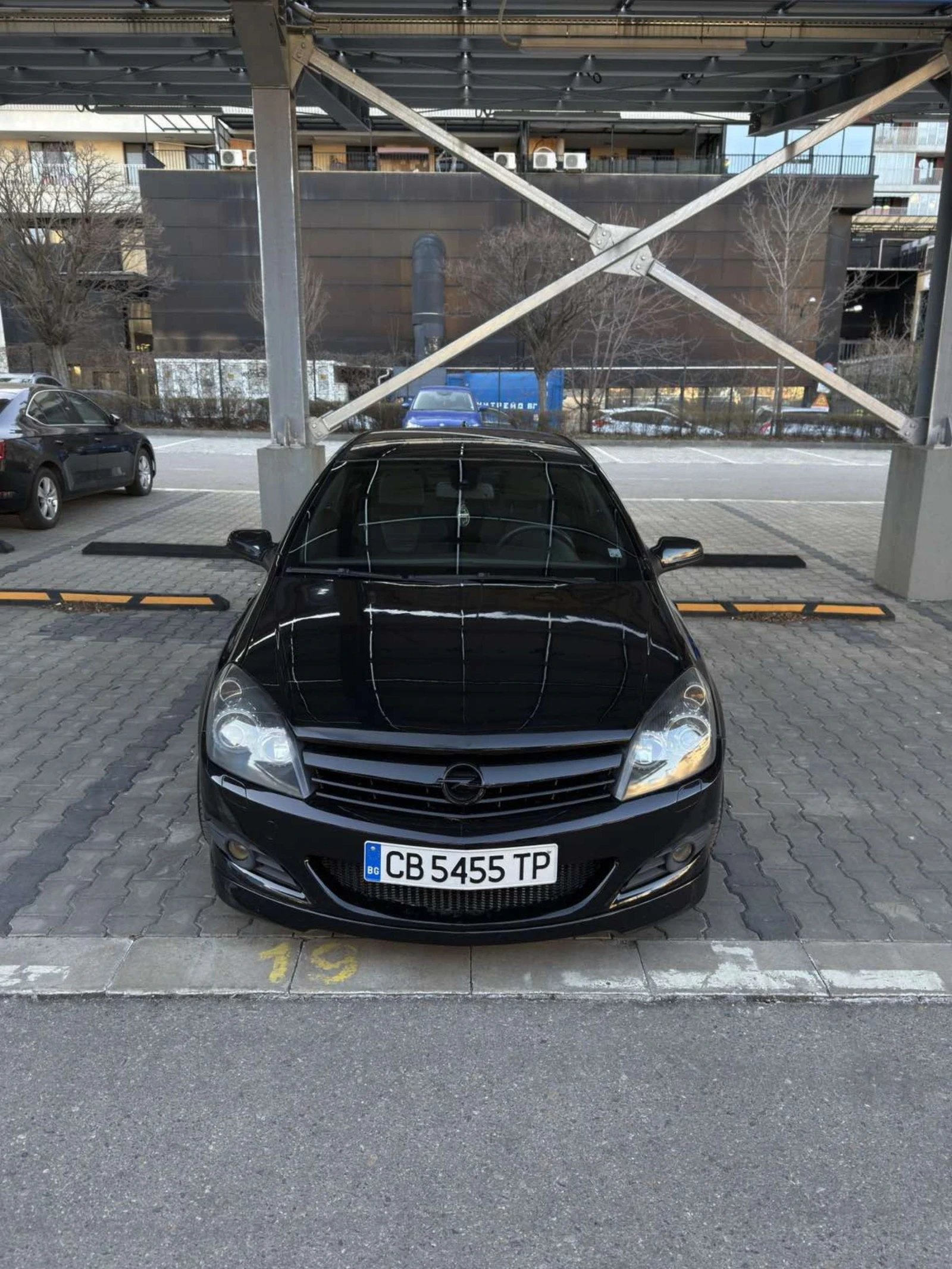Opel Astra H GTC, снимка 6 - Автомобили и джипове - 53841267