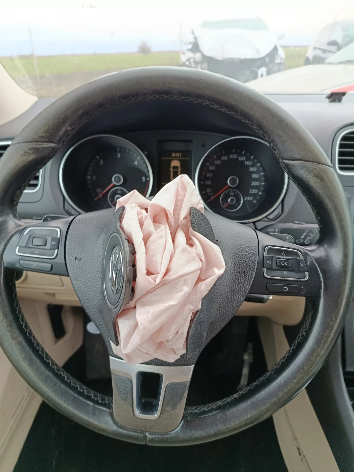 VW Golf 2.0TDI тип мотор CBA, снимка 10 - Автомобили и джипове - 53913746