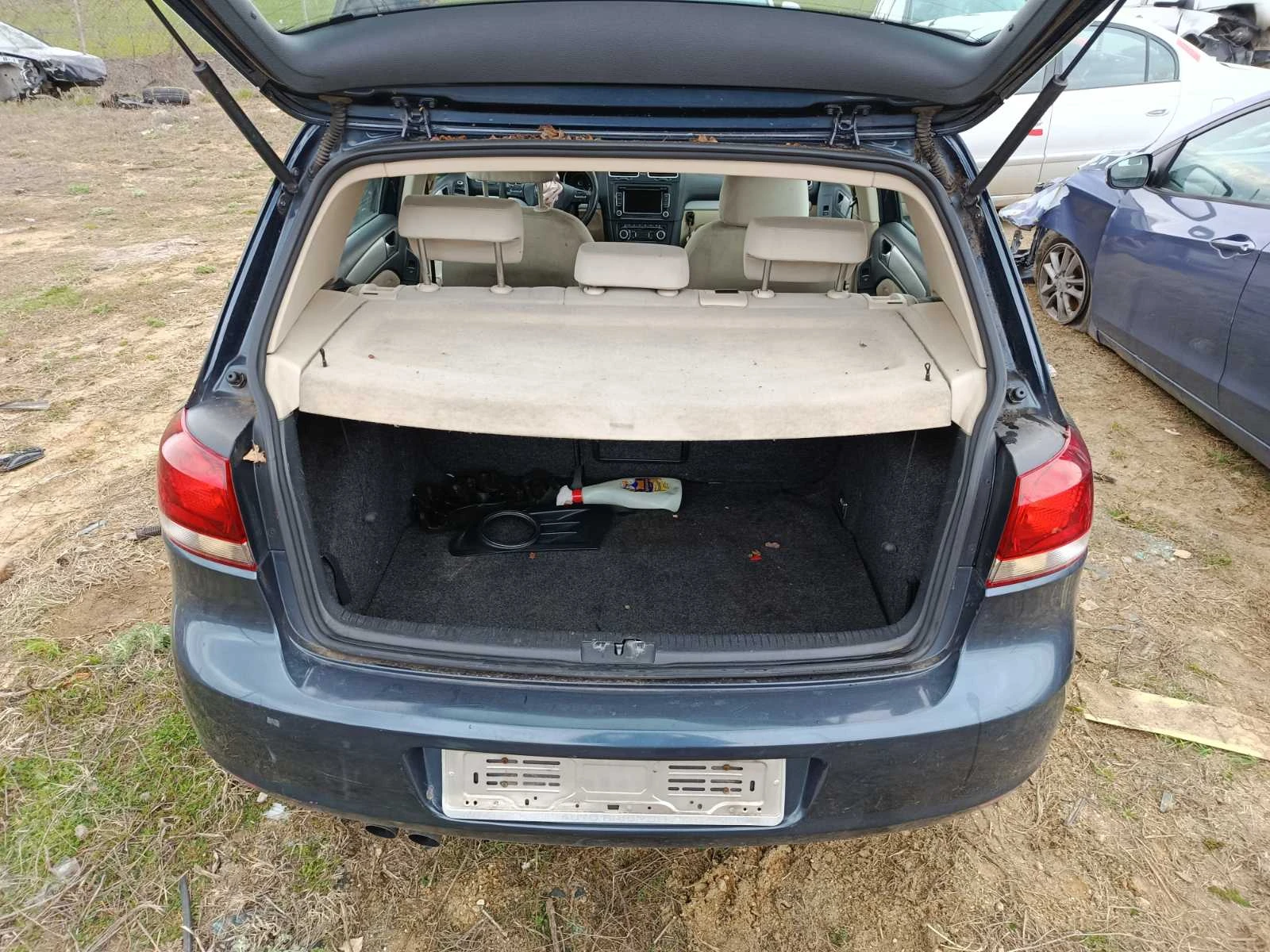 VW Golf 2.0TDI тип мотор CBA, снимка 12 - Автомобили и джипове - 53913746