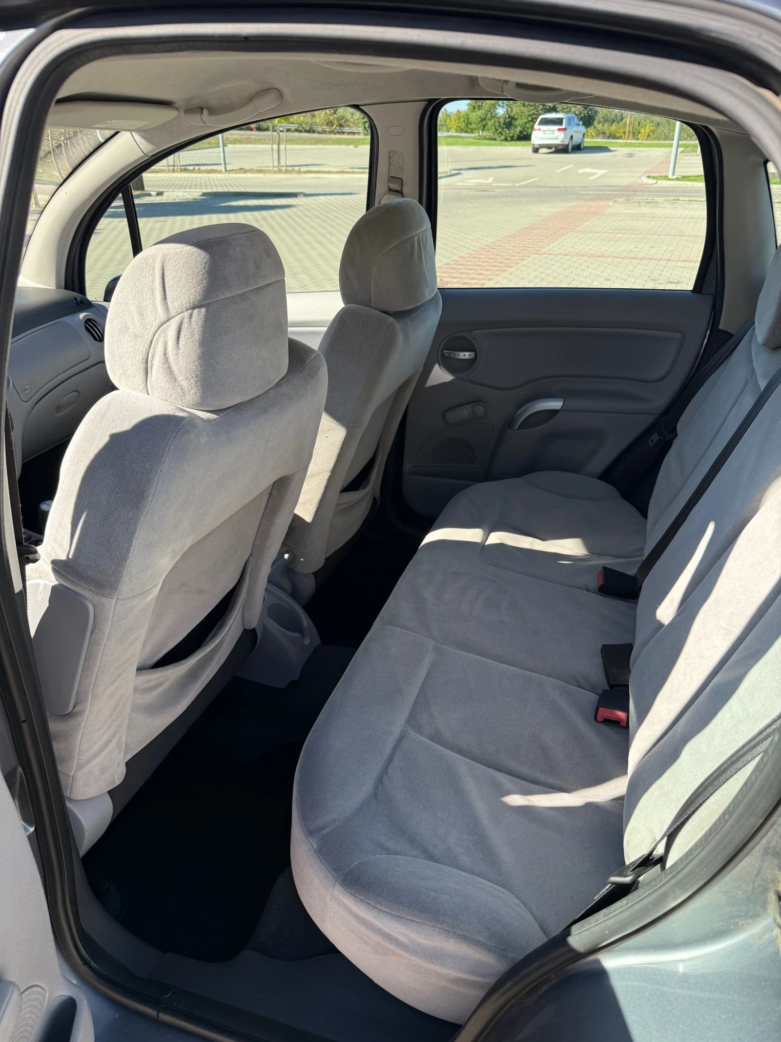 Citroen C3 AUTOMATIC EXCLUSIVE, снимка 8 - Автомобили и джипове - 54092975