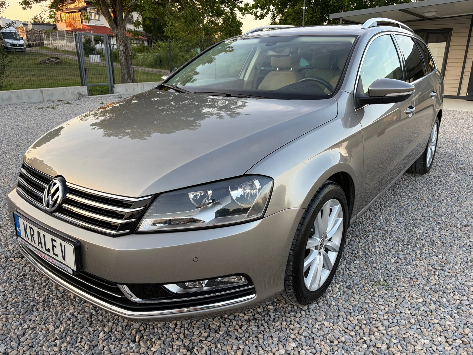 VW Passat 2.0TDI HIGH LINE , снимка 2 - Автомобили и джипове - 54366982