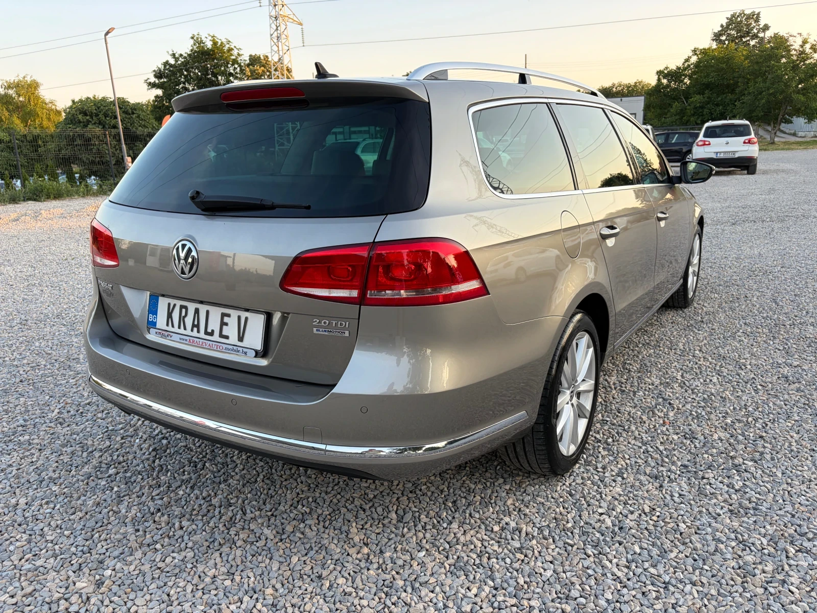 VW Passat 2.0TDI HIGH LINE , снимка 4 - Автомобили и джипове - 54366982