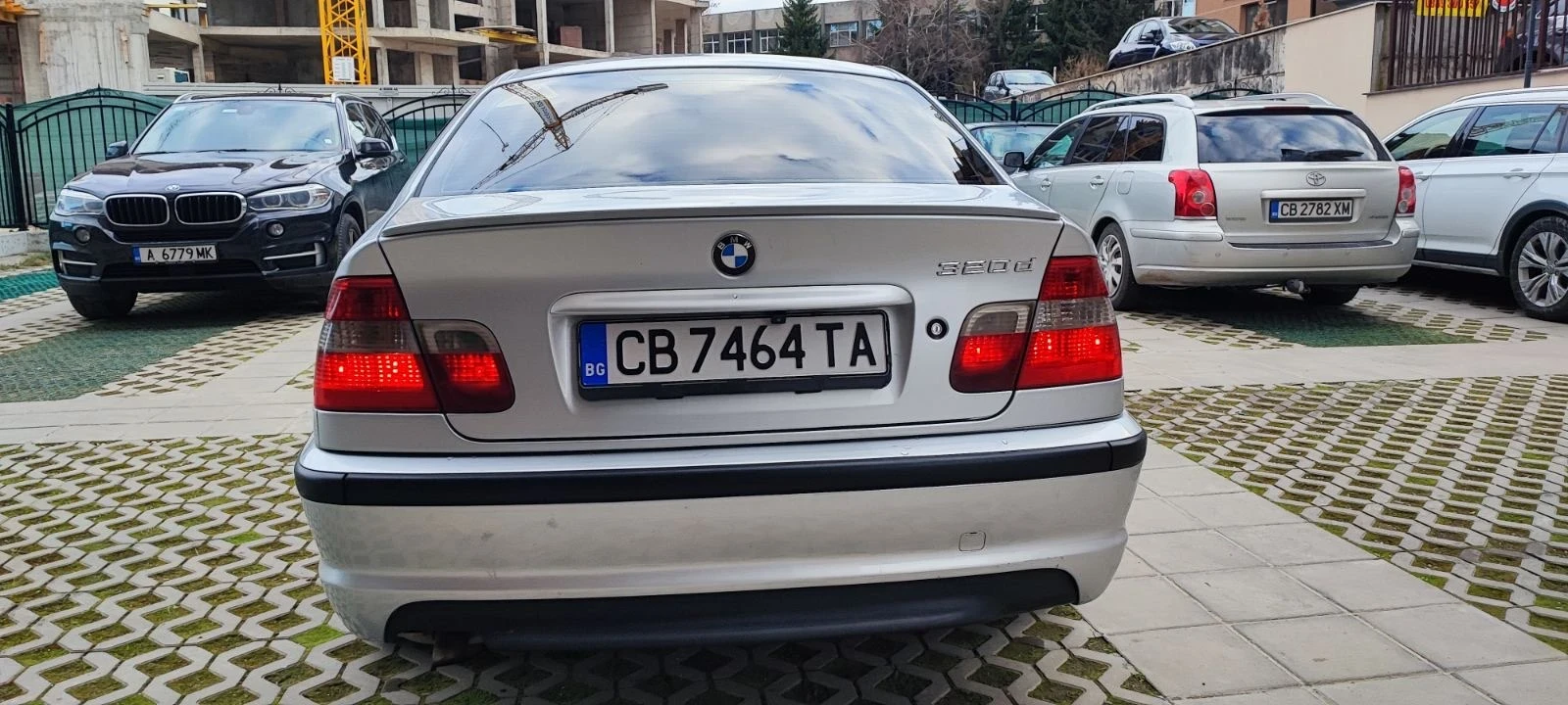 BMW 320, снимка 8 - Автомобили и джипове - 54572040