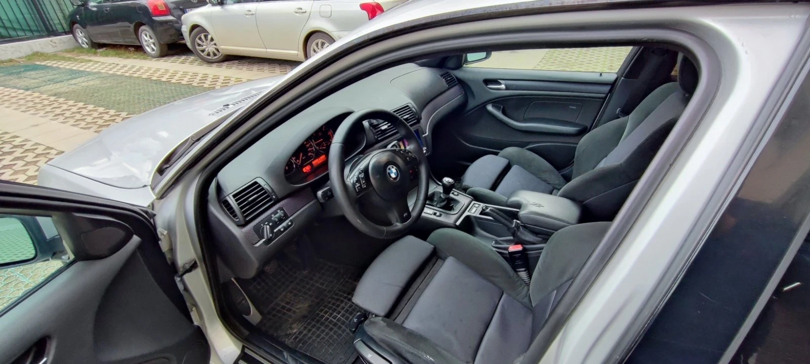 BMW 320, снимка 3 - Автомобили и джипове - 54572040