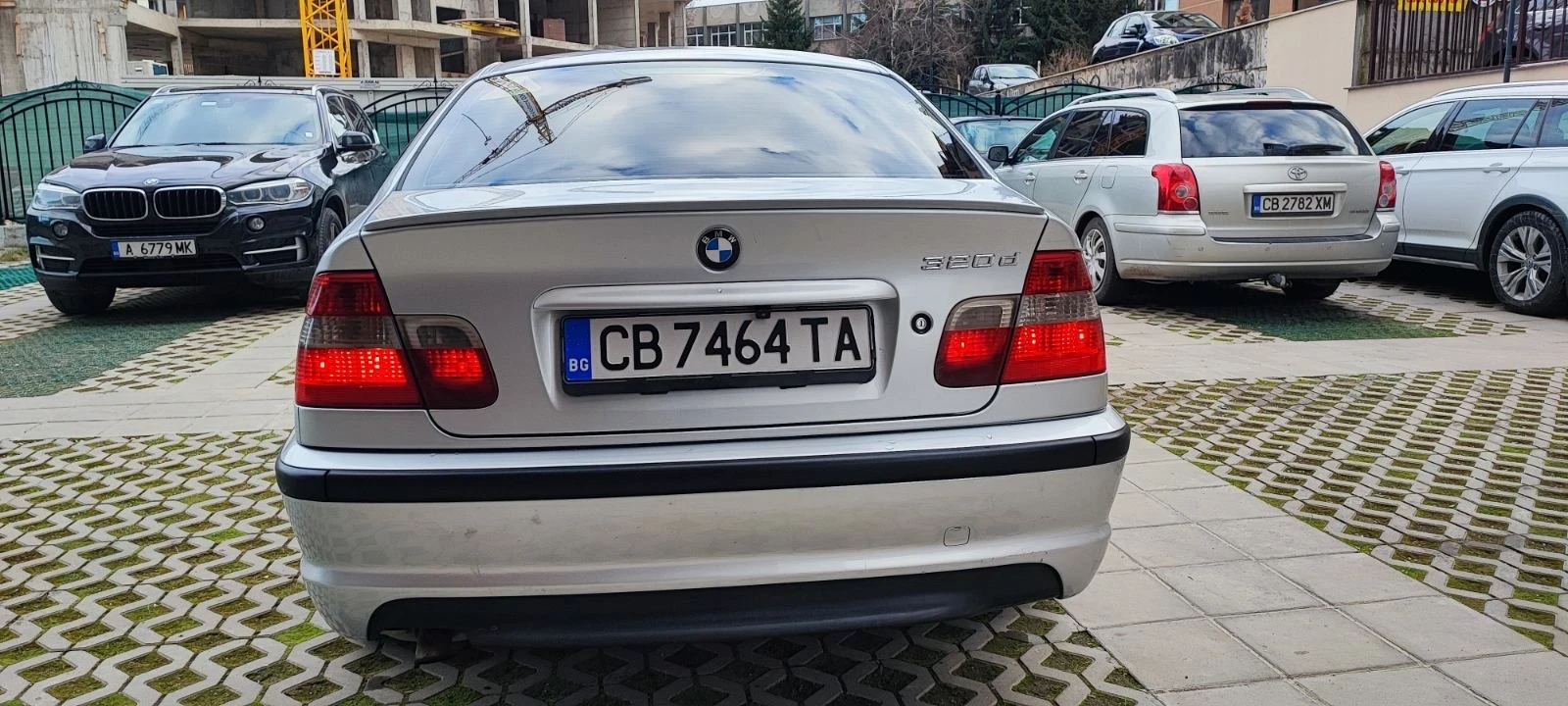 BMW 320, снимка 9 - Автомобили и джипове - 54572040