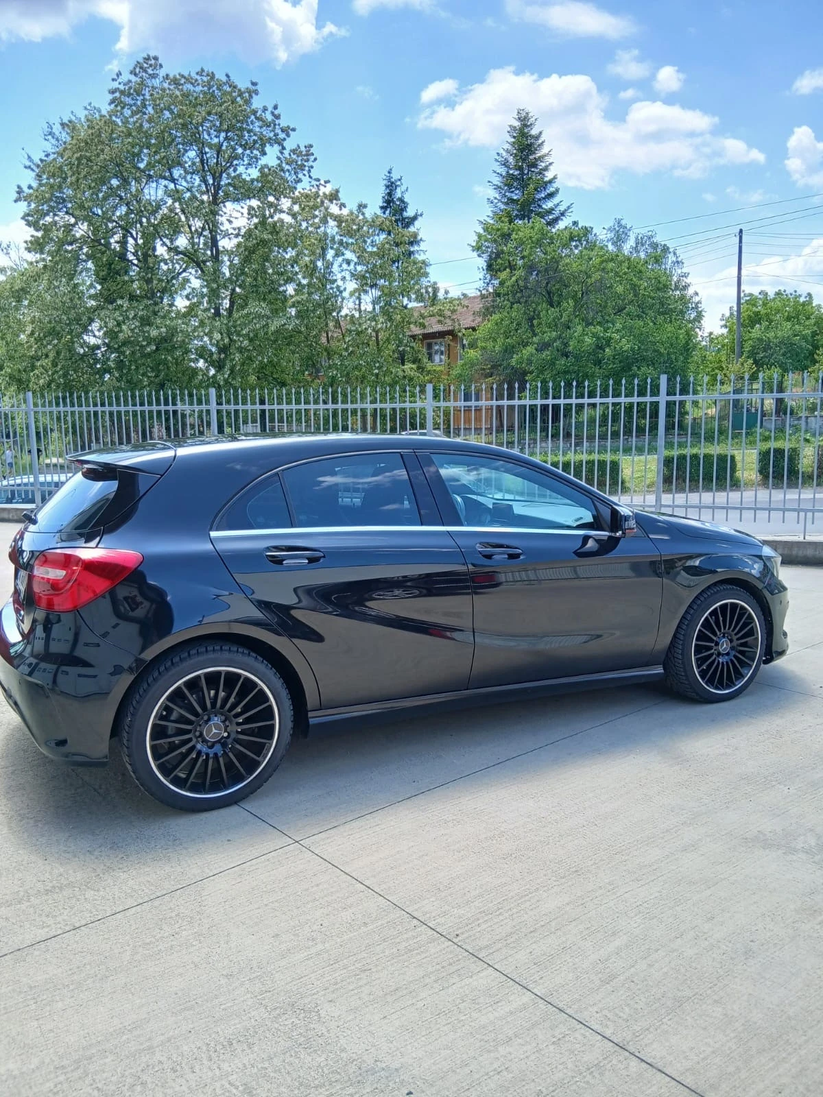 Mercedes-Benz A 200 AMG , снимка 2 - Автомобили и джипове - 54621536