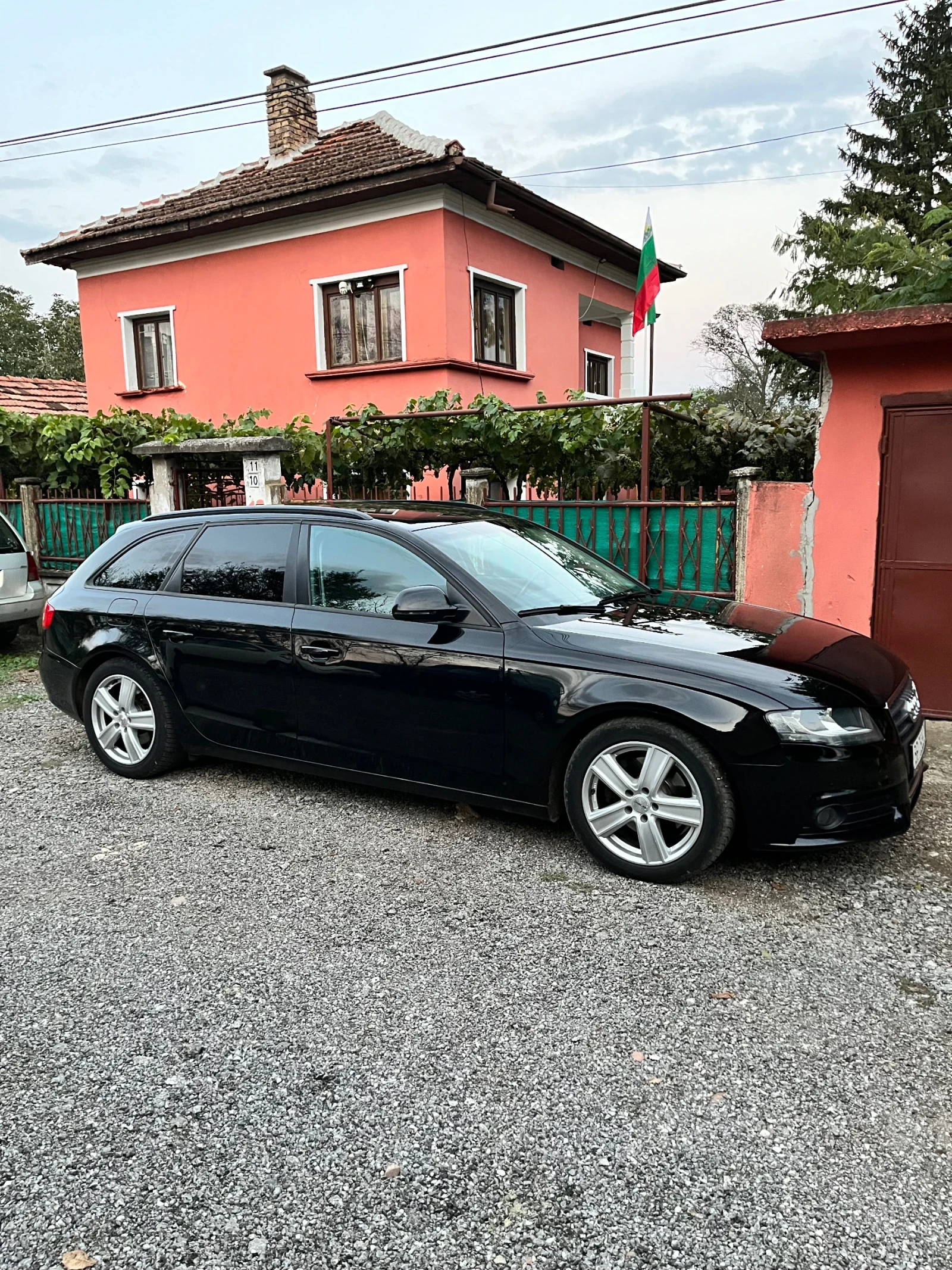 Audi A4 B8 2.0TDI 2008г 6 скорости, снимка 4 - Автомобили и джипове - 54669071