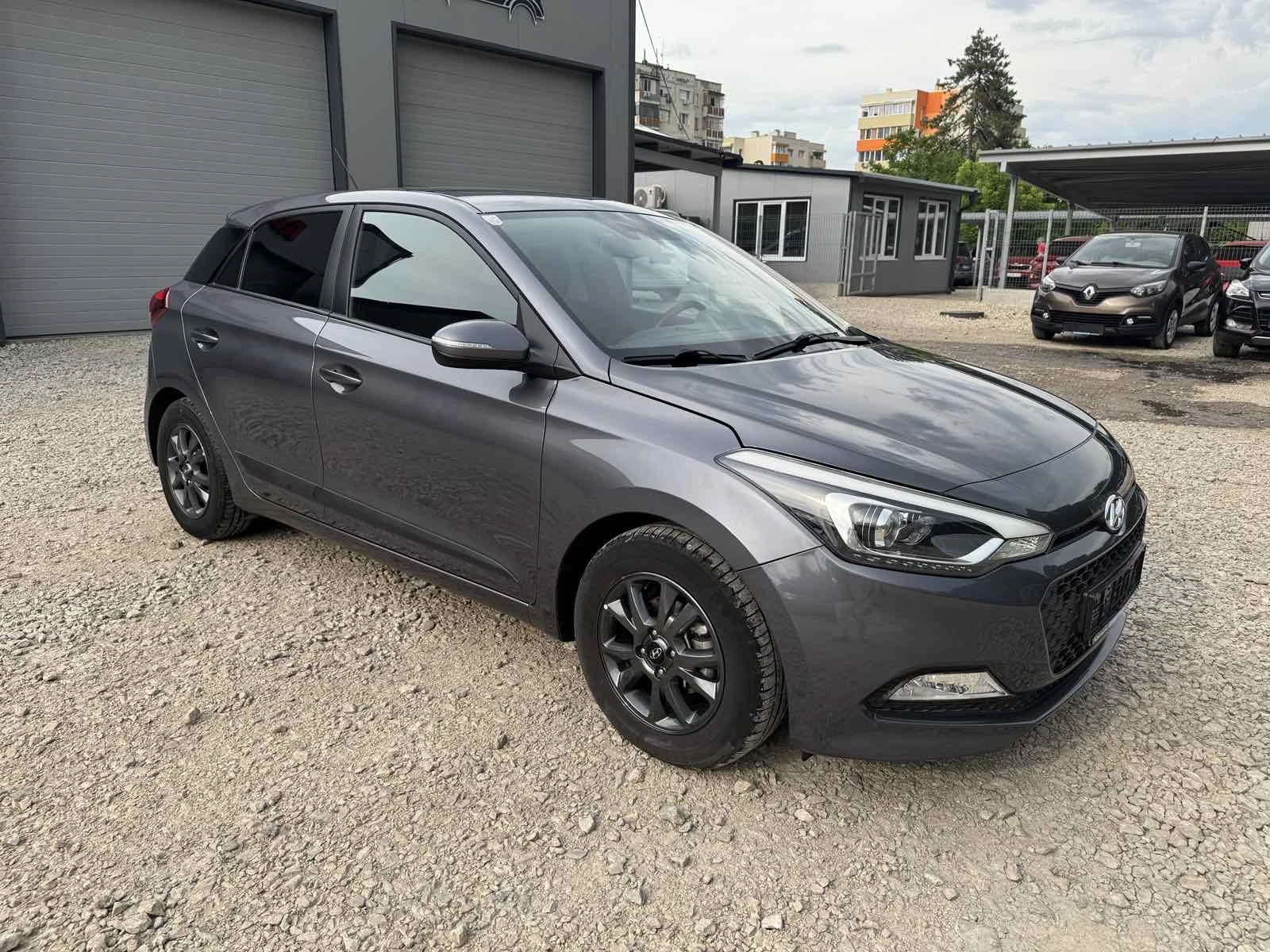 Hyundai I20 1.25BENZIN* LED* TOP* 20100KM* EVRO6, снимка 8 - Автомобили и джипове - 54873781
