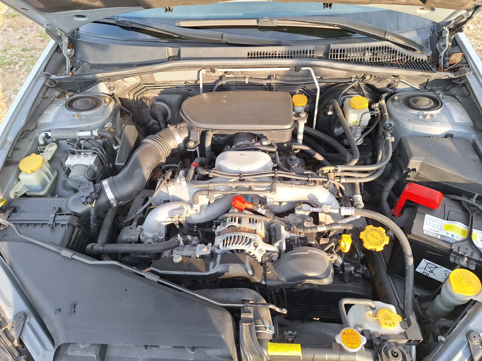 Subaru Outback 2.5 i, снимка 15 - Автомобили и джипове - 54982458