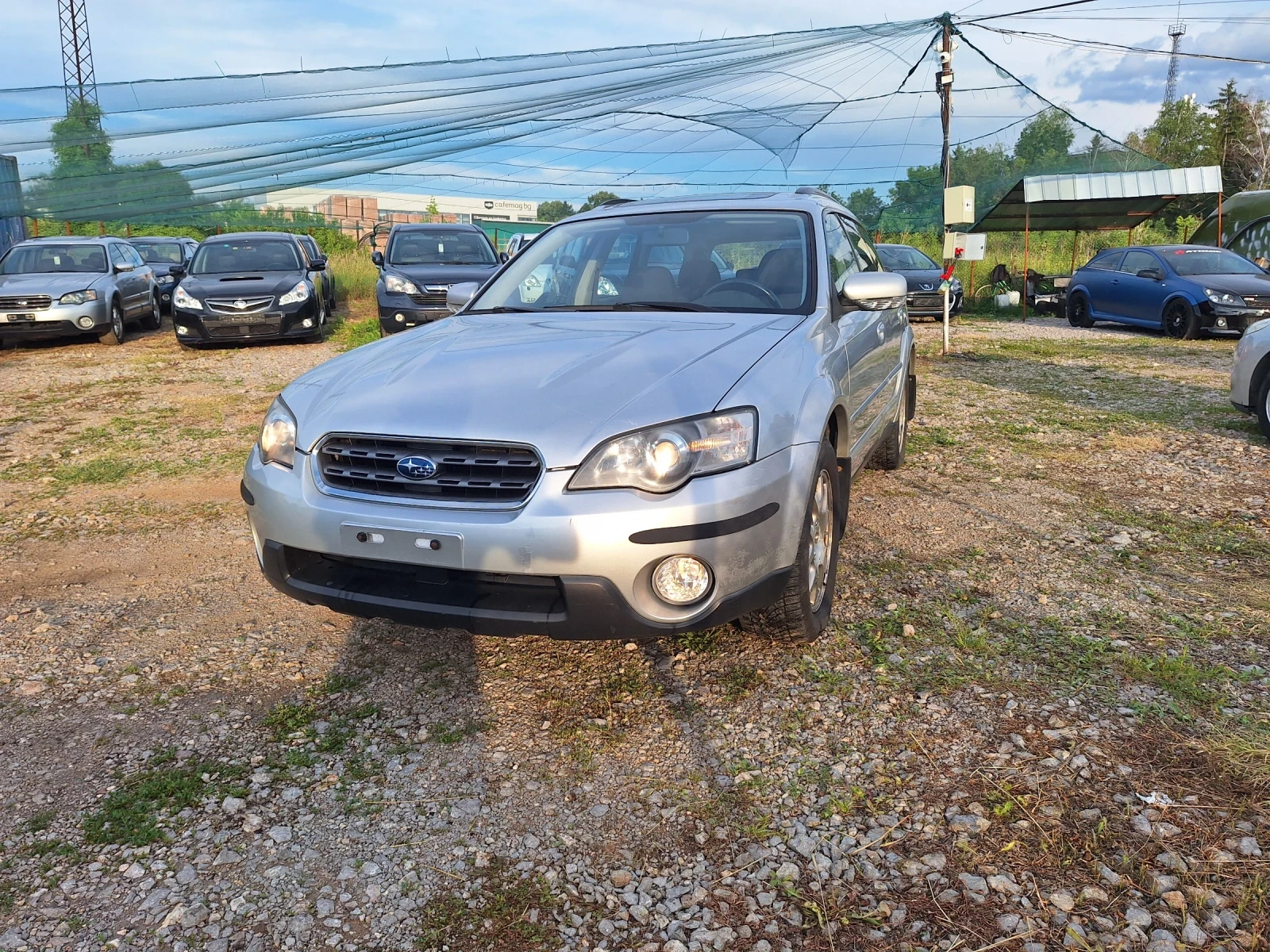 Subaru Outback 2.5 i, снимка 2 - Автомобили и джипове - 54982458