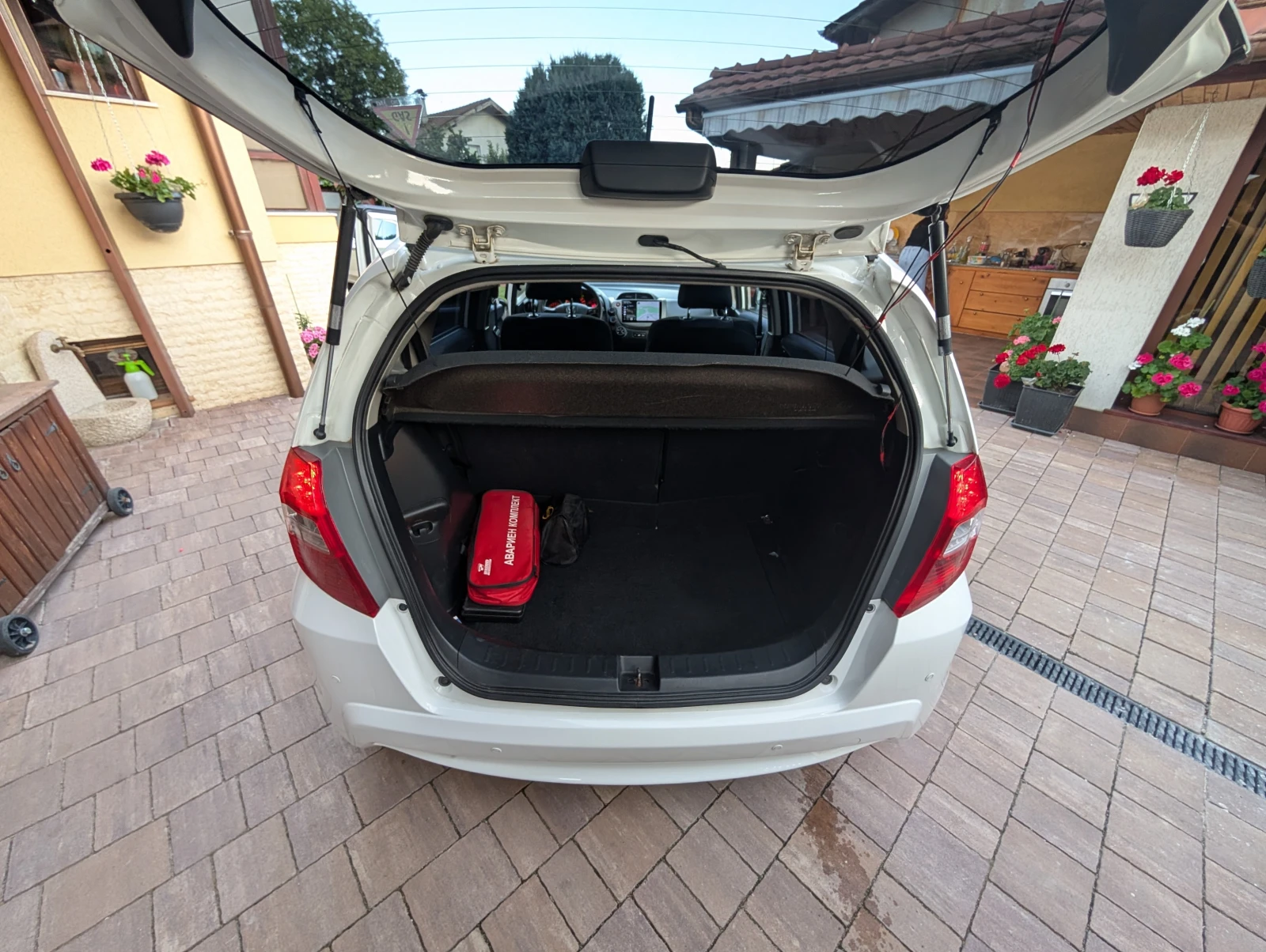 Honda Jazz 1.2 i-VTEC BRC-газ, снимка 17 - Автомобили и джипове - 55172705