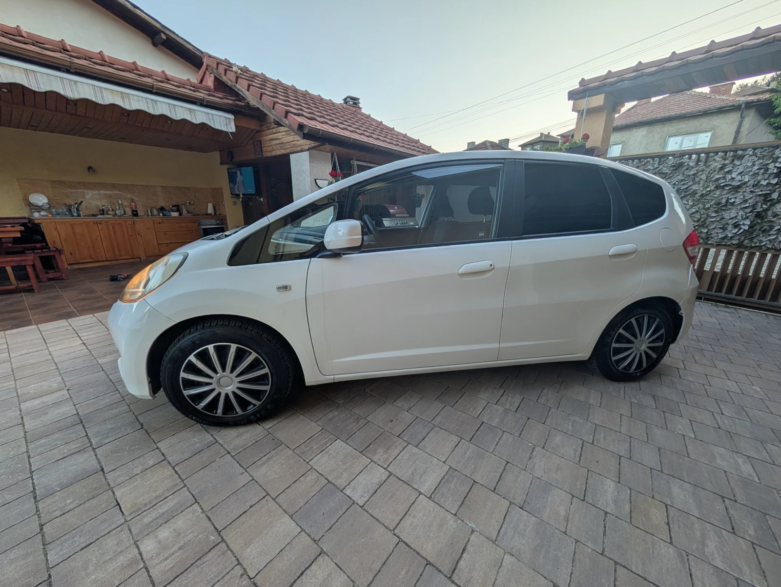 Honda Jazz 1.2 i-VTEC BRC-газ, снимка 2 - Автомобили и джипове - 55172705
