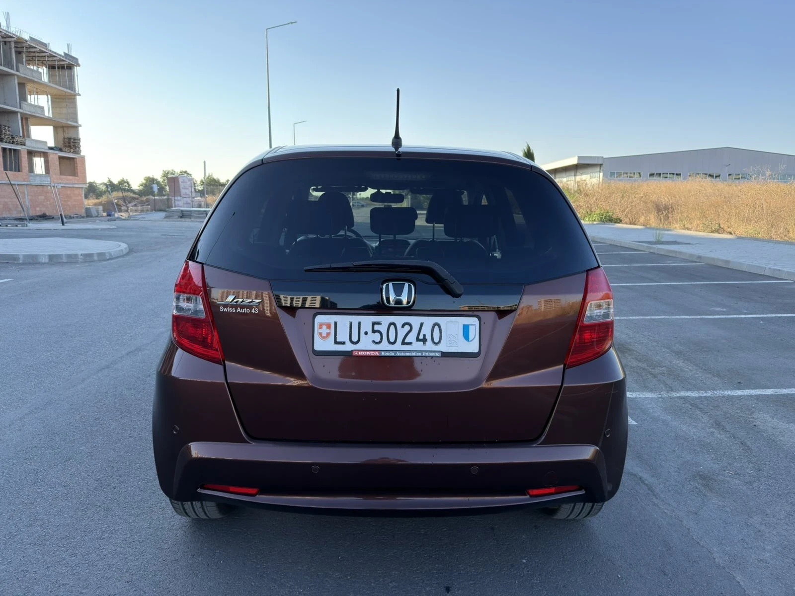 Honda Jazz 1.4i Swiss, снимка 7 - Автомобили и джипове - 55743424