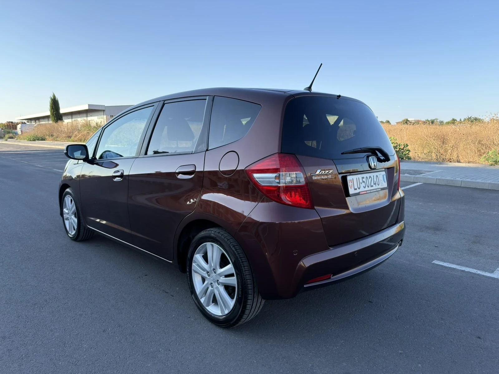 Honda Jazz 1.4i Swiss, снимка 6 - Автомобили и джипове - 55743424