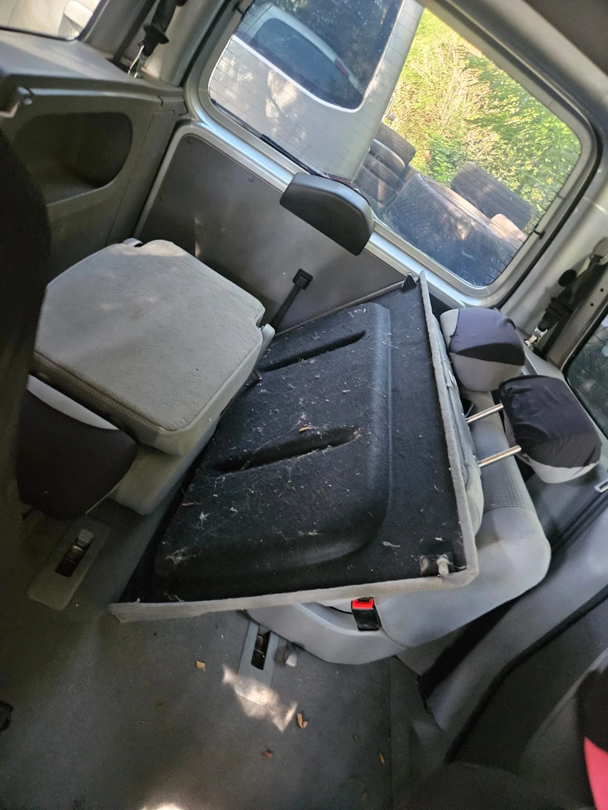 VW Caddy 1.9 TDI 105kc.4+ 1�����. 284000km | Mobile.bg � ����������� 9