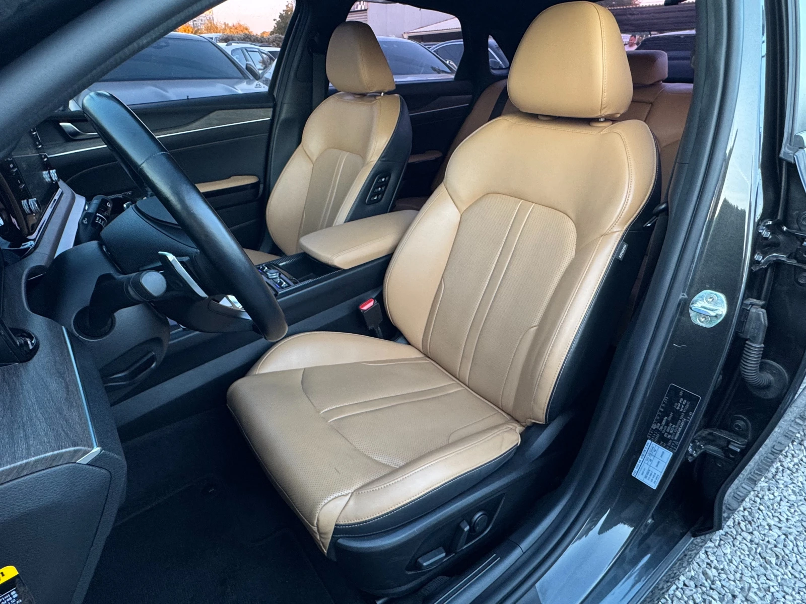 Kia K5 2.0 MPI ! Noblesse !, снимка 7 - Автомобили и джипове - 56410112