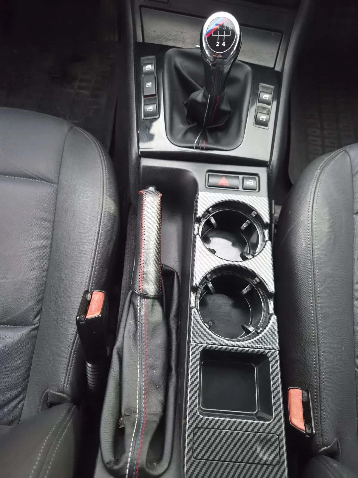 BMW 320 2.0d, снимка 15 - Автомобили и джипове - 56505503