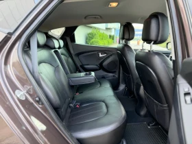 Hyundai IX35 2.0 CRDI-184КС - FACELIFT - 4WD - СЕРВИЗНА ИСТОРИЯ, снимка 10