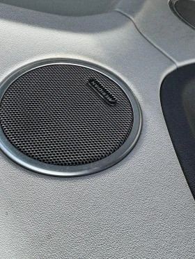 Land Rover Range Rover Evoque LED* NAVI* КОЖА* 2.2td 4x4 150hp* 2015г - 20500 лв. / 10481.48 € - 52387623 6