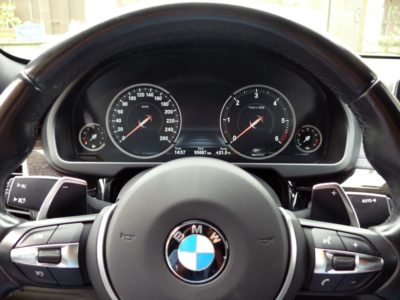 BMW X6, снимка 11 - Автомобили и джипове - 49542766