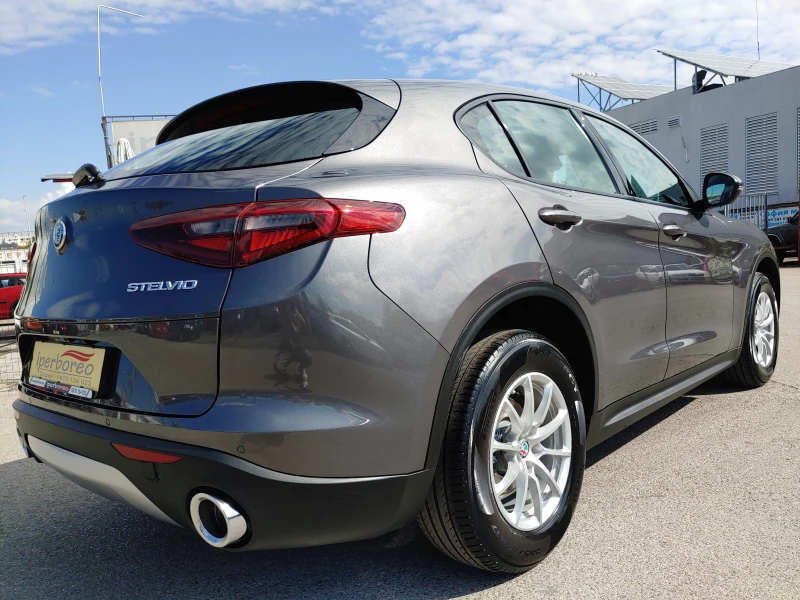 Alfa Romeo Stelvio Q4-2.2-Super-Има видеоклип към обявата!, снимка 2 - Автомобили и джипове - 47989178