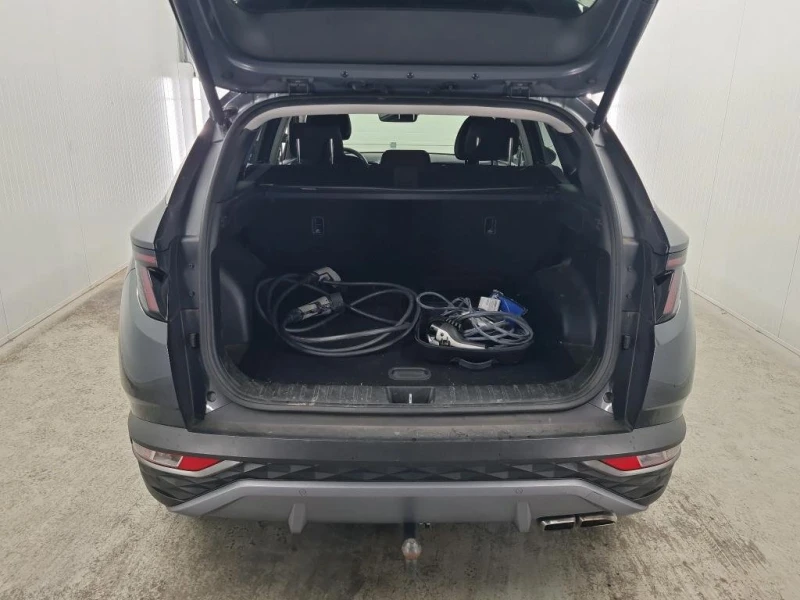 Hyundai Tucson  Comfort - AWD , снимка 4 - Автомобили и джипове - 52574486