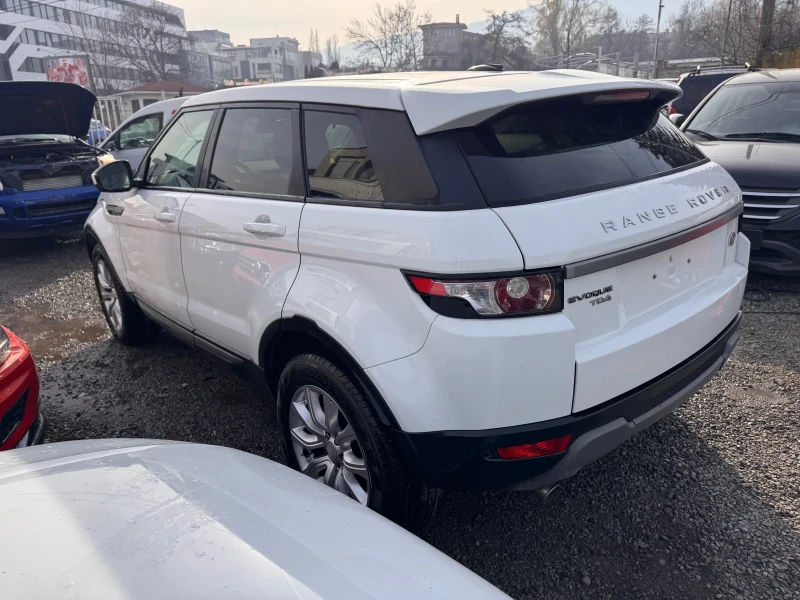Land Rover Range Rover Evoque LED* NAVI* КОЖА* 2.2td 4x4 150hp* 2015г, снимка 7 - Автомобили и джипове - 52645580