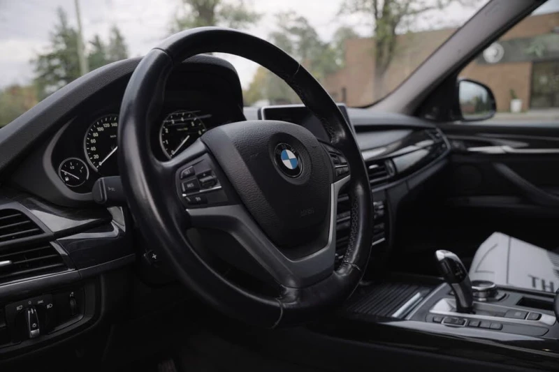 BMW X5 HARMAN/KARDON* ЩОРИ* PANORAMA* 360* , снимка 9 - Автомобили и джипове - 52835028