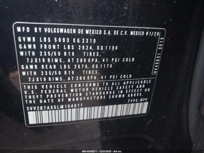 VW Tiguan 2.0T SE 4MOTION, снимка 9 - Автомобили и джипове - 53278161