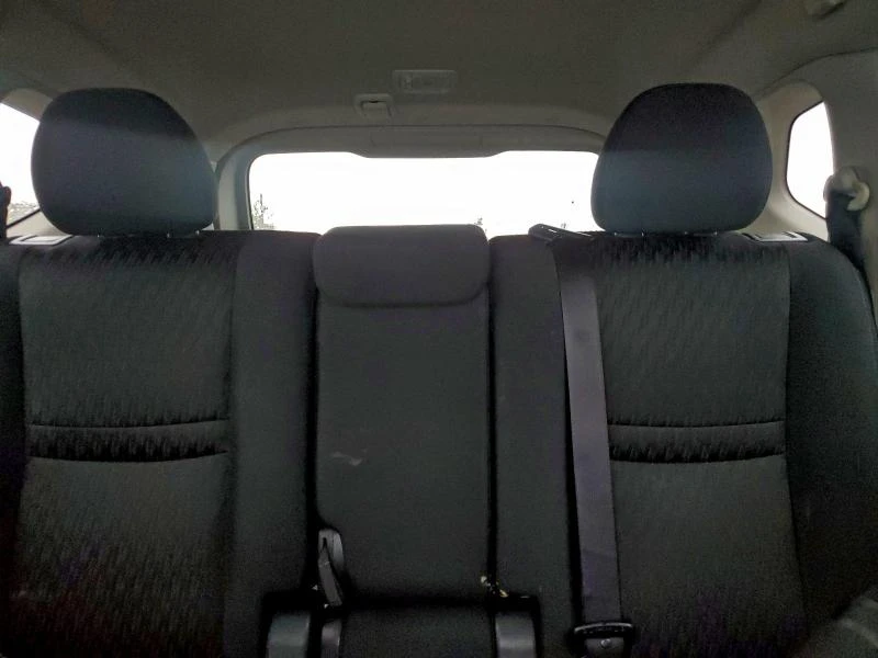 Nissan Rogue 2.5L 4 Front-wheel Drive, снимка 3 - Автомобили и джипове - 53198935