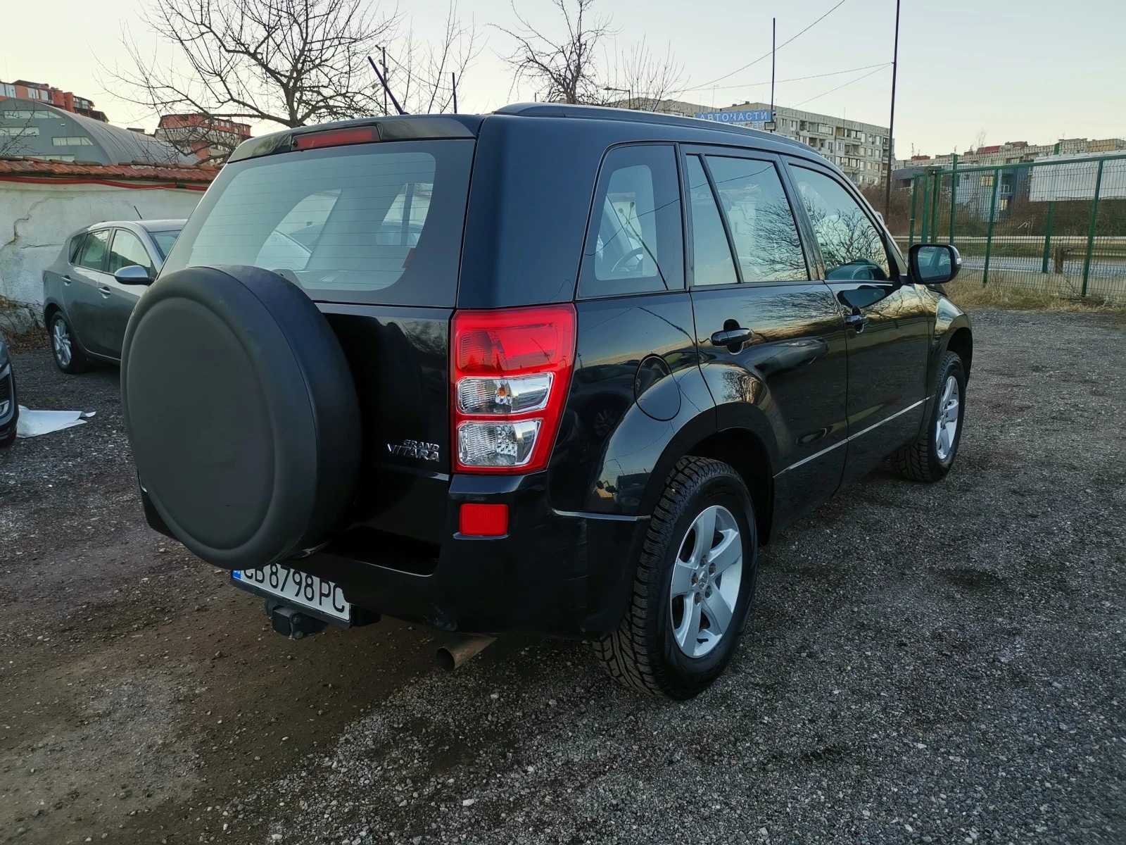 Suzuki Grand vitara 2.4 i 4Х4 - изображение 4