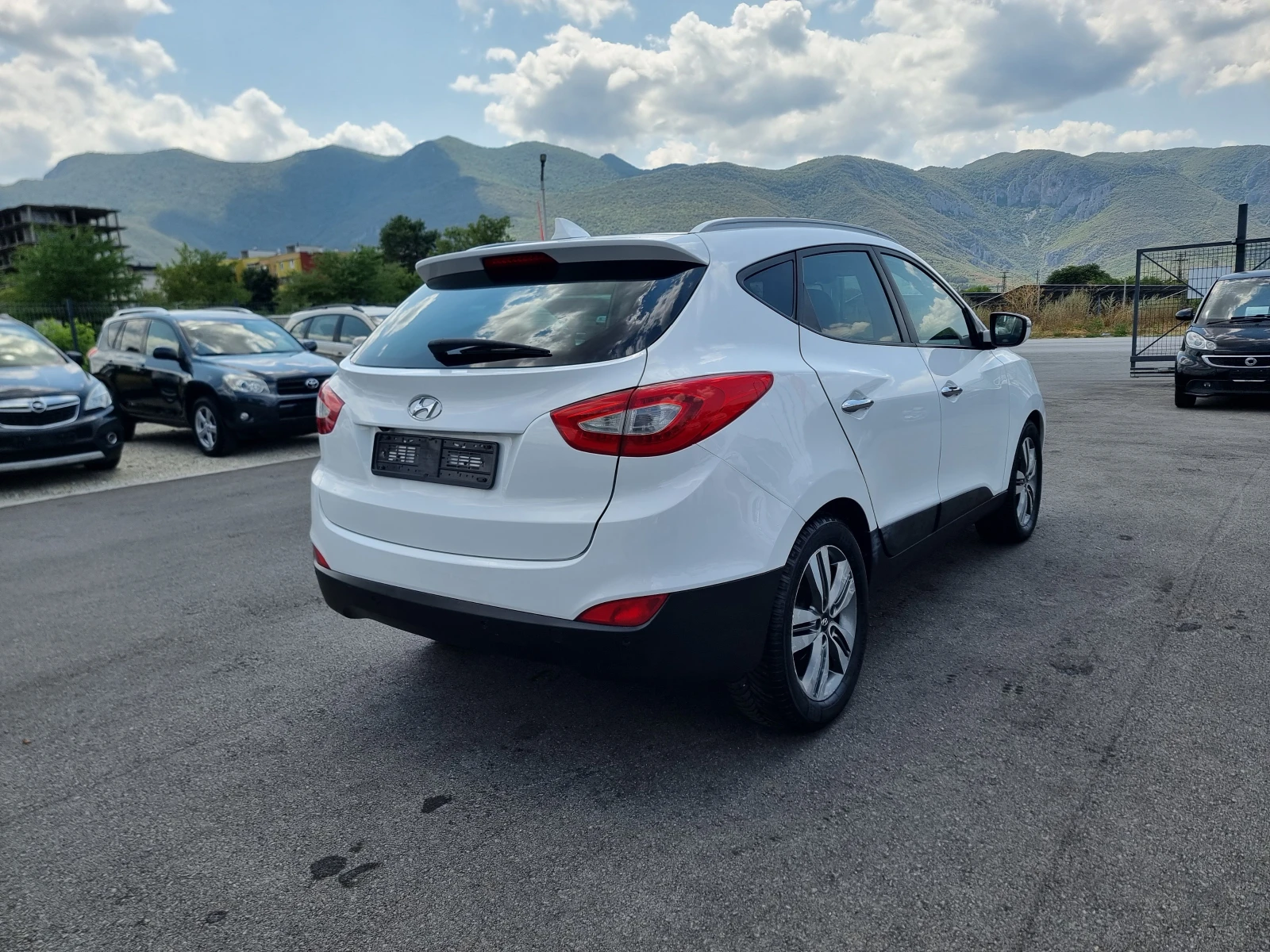 Hyundai IX35 2.0CRDI FACE - изображение 6