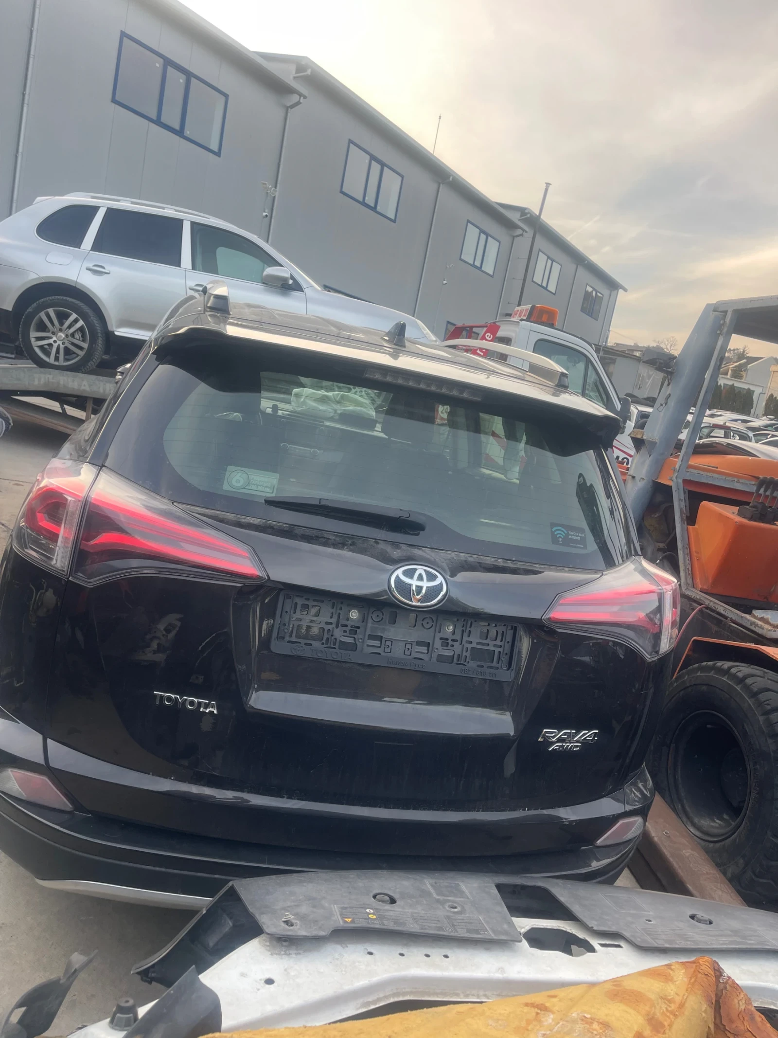 Toyota Rav4  - изображение 4