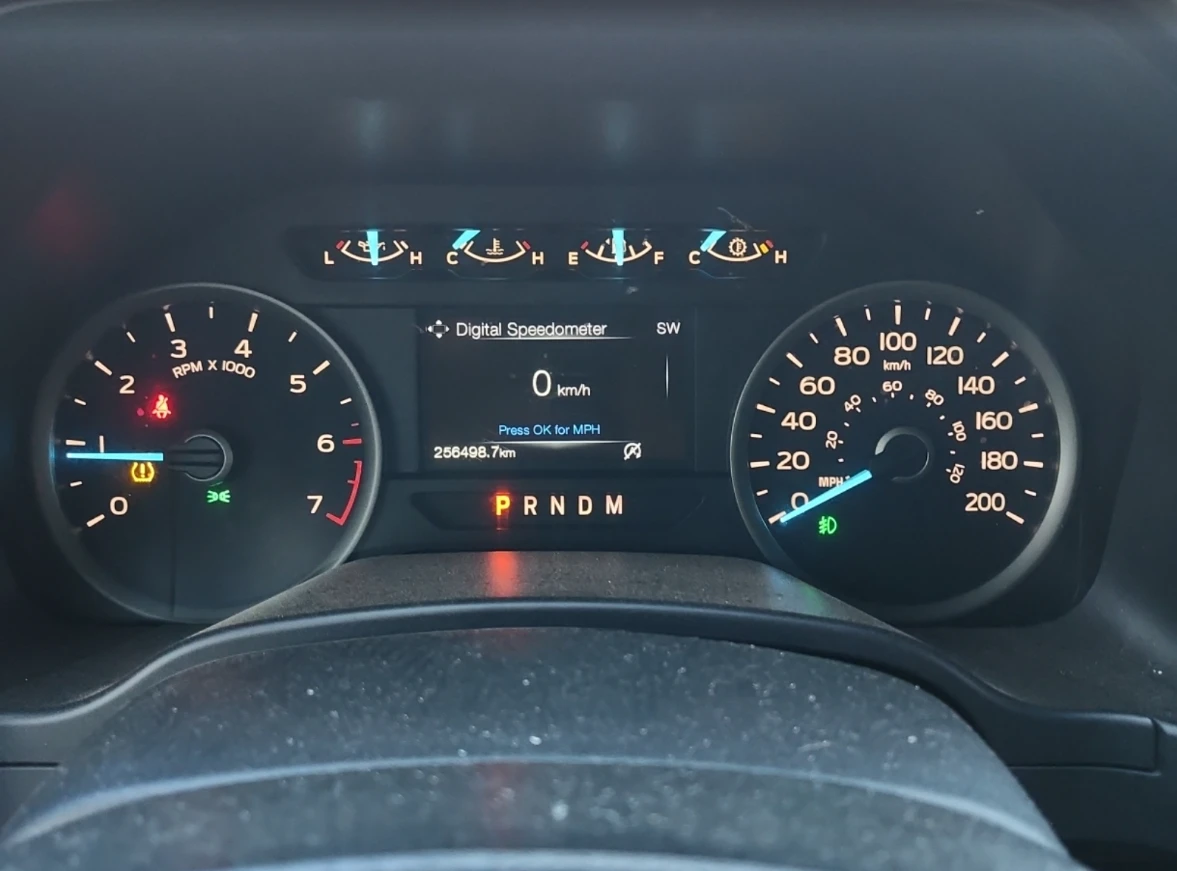 Ford F150 XLT CREW CAB SHORT BED - изображение 8