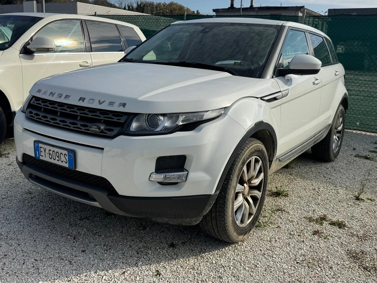 Land Rover Range Rover Evoque LED* NAVI* * 2.2td 4x4 150hp* 2015 | Mobile.bg   15