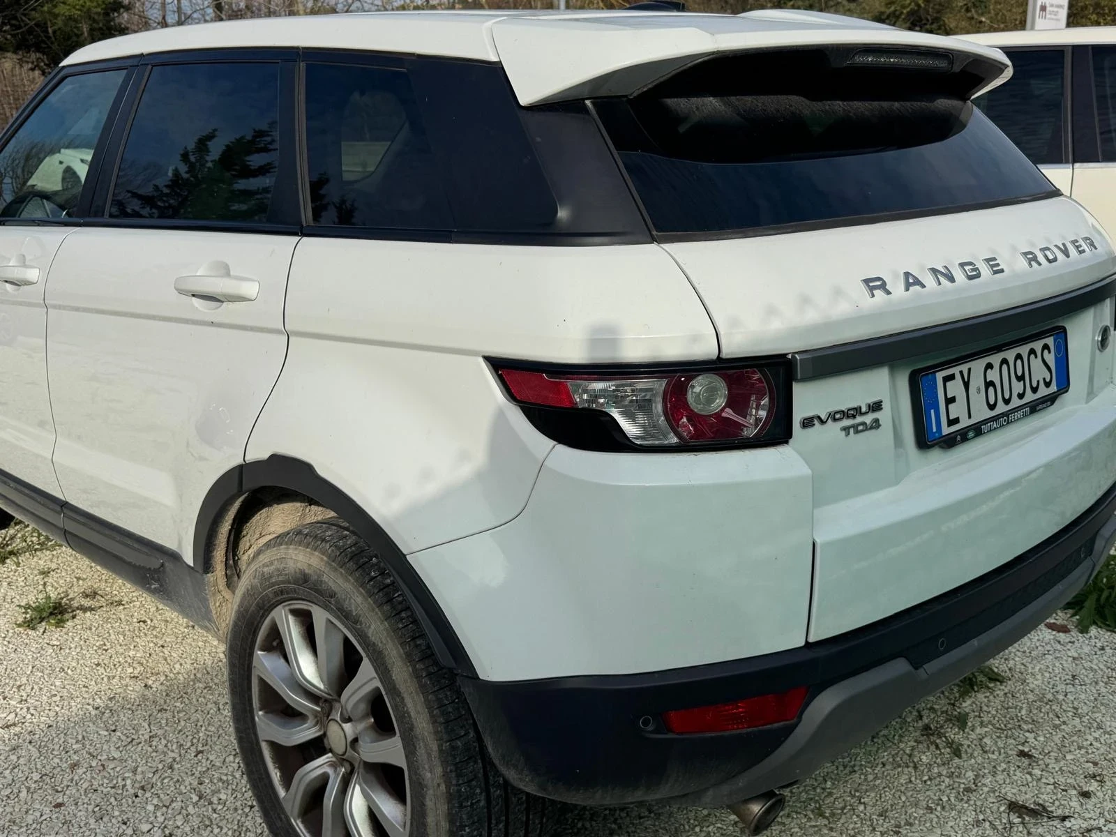 Land Rover Range Rover Evoque LED* NAVI* * 2.2td 4x4 150hp* 2015 | Mobile.bg   12