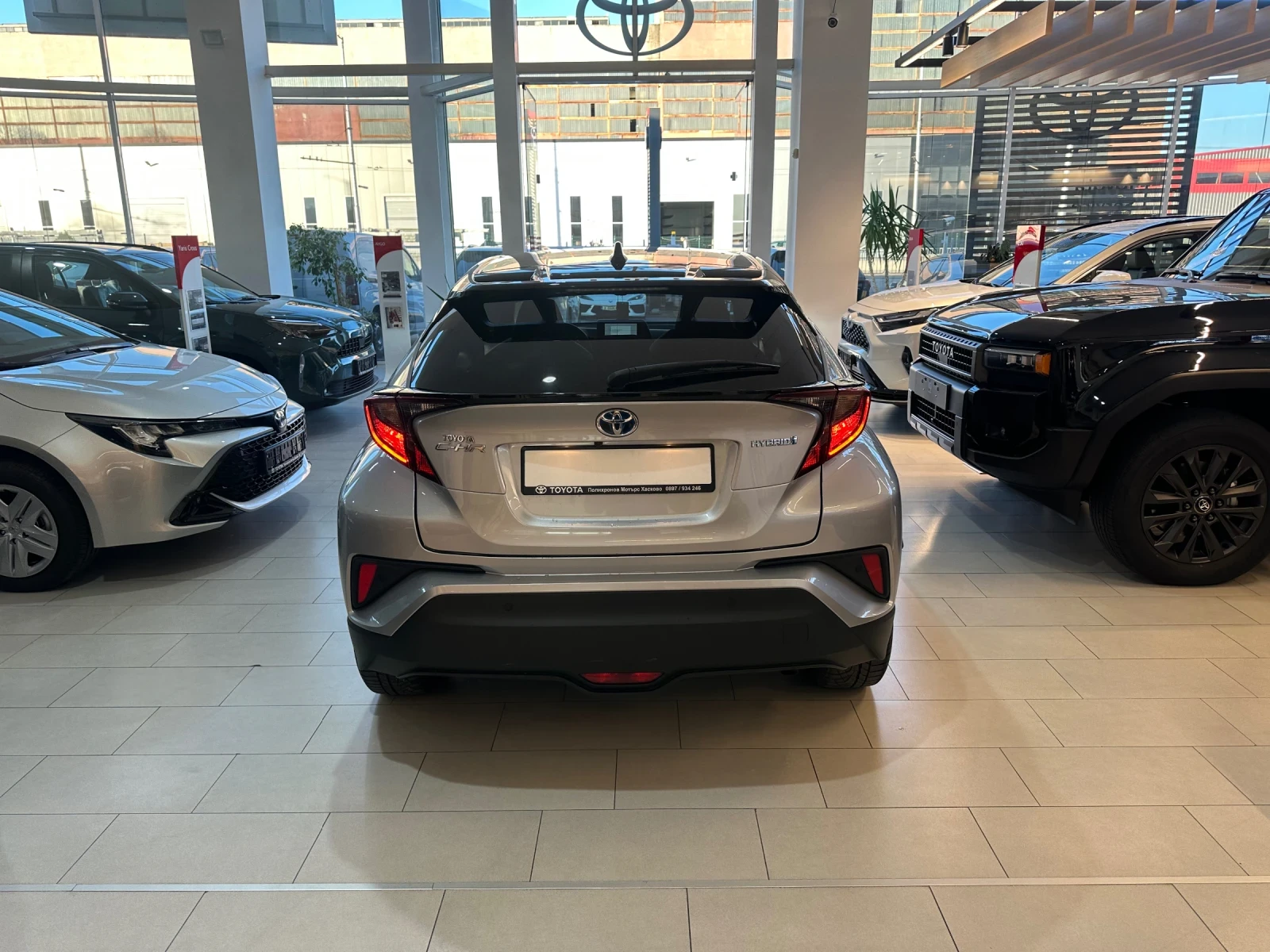 Toyota C-HR Club* Bitone | Mobile.bg � ����������� 4